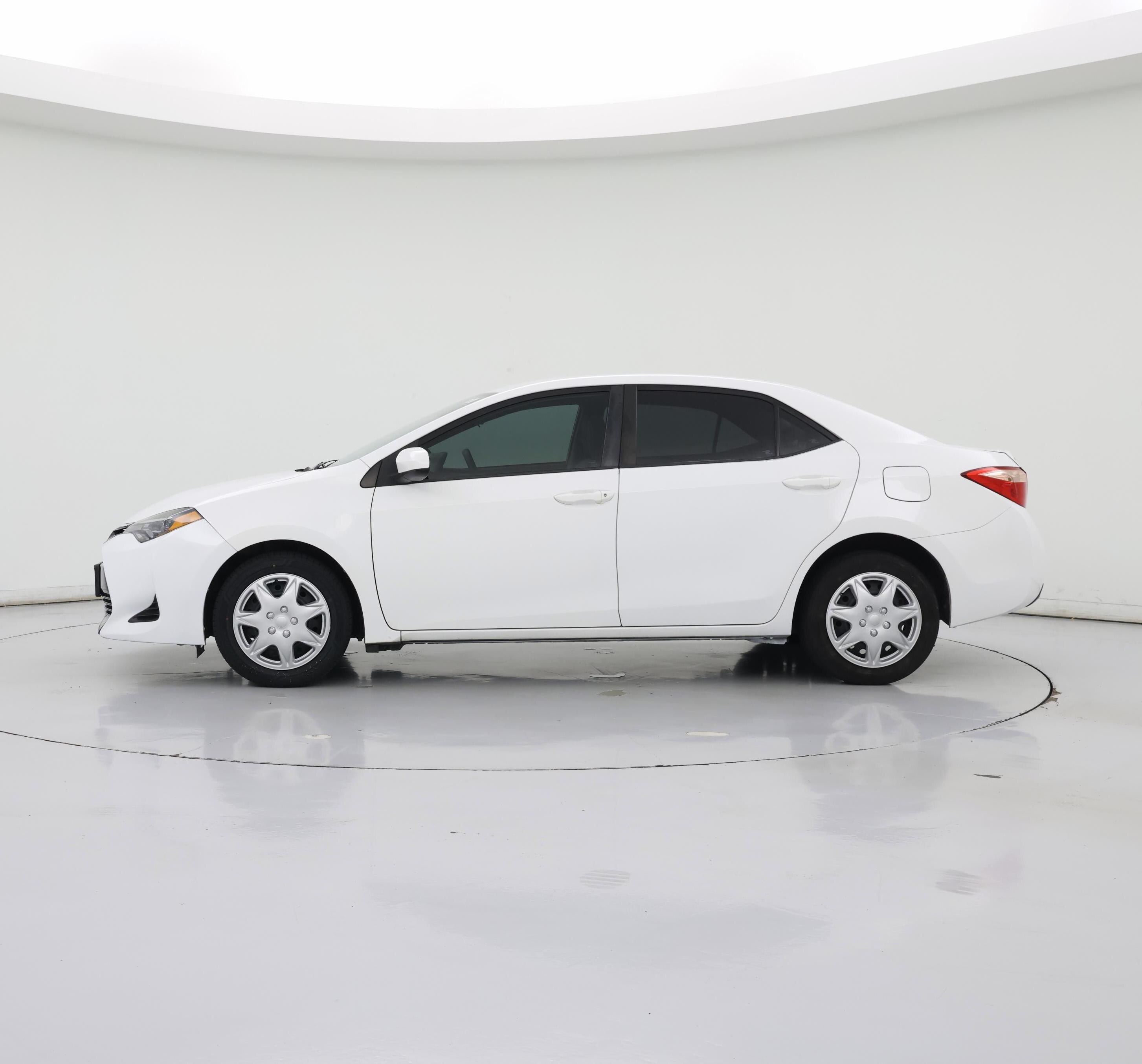 Thumbnail: 2019 Toyota Corolla - 3