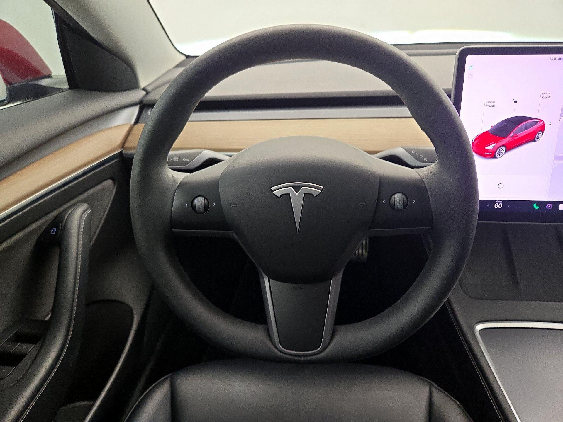 Thumbnail: 2022 Tesla Model 3 - 10