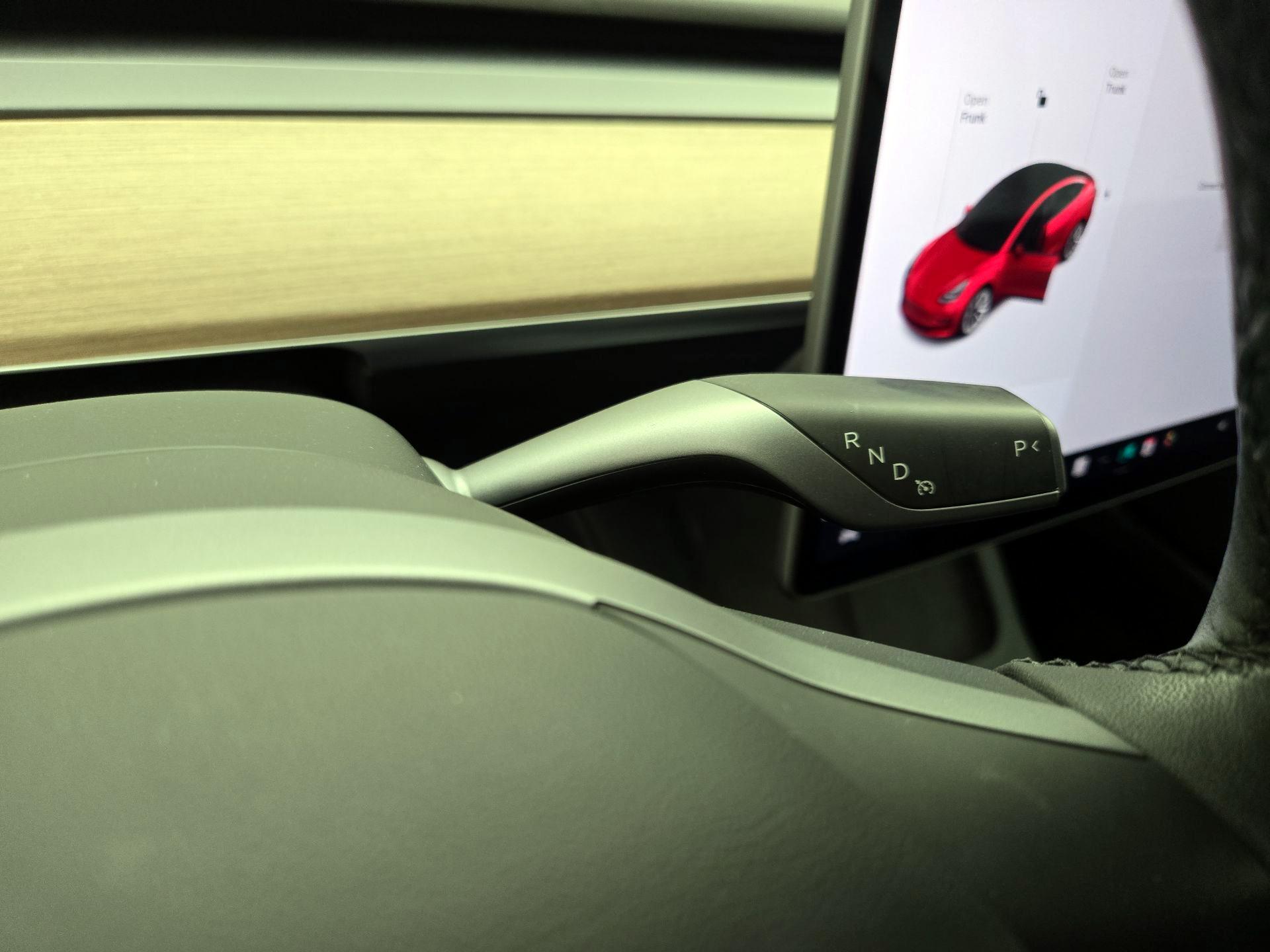 Thumbnail: 2022 Tesla Model 3 - 17