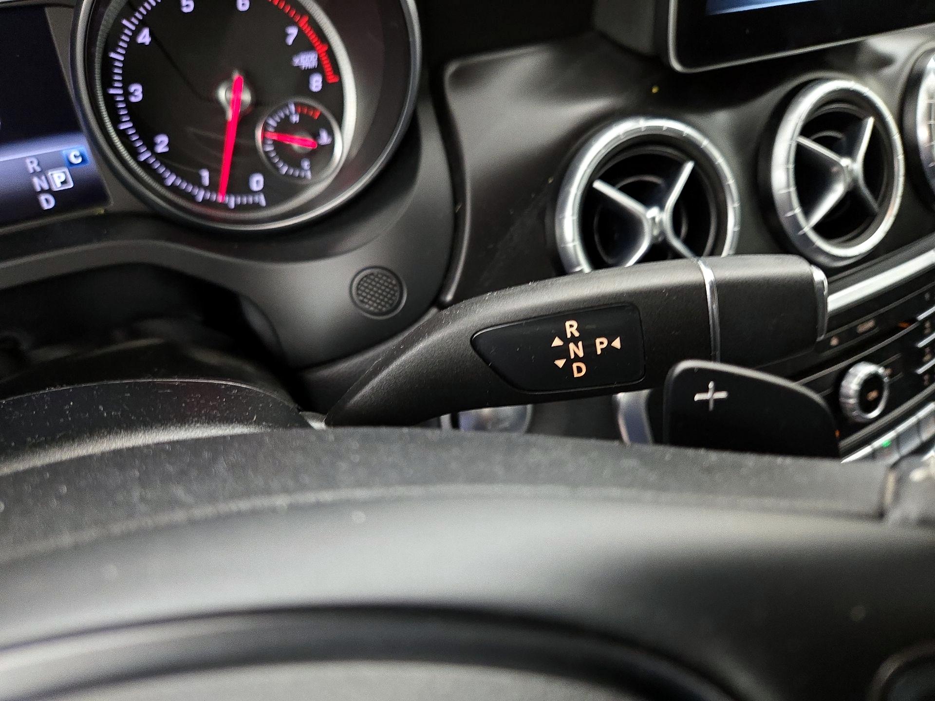 Thumbnail: 2017 Mercedes-Benz CLA - 17