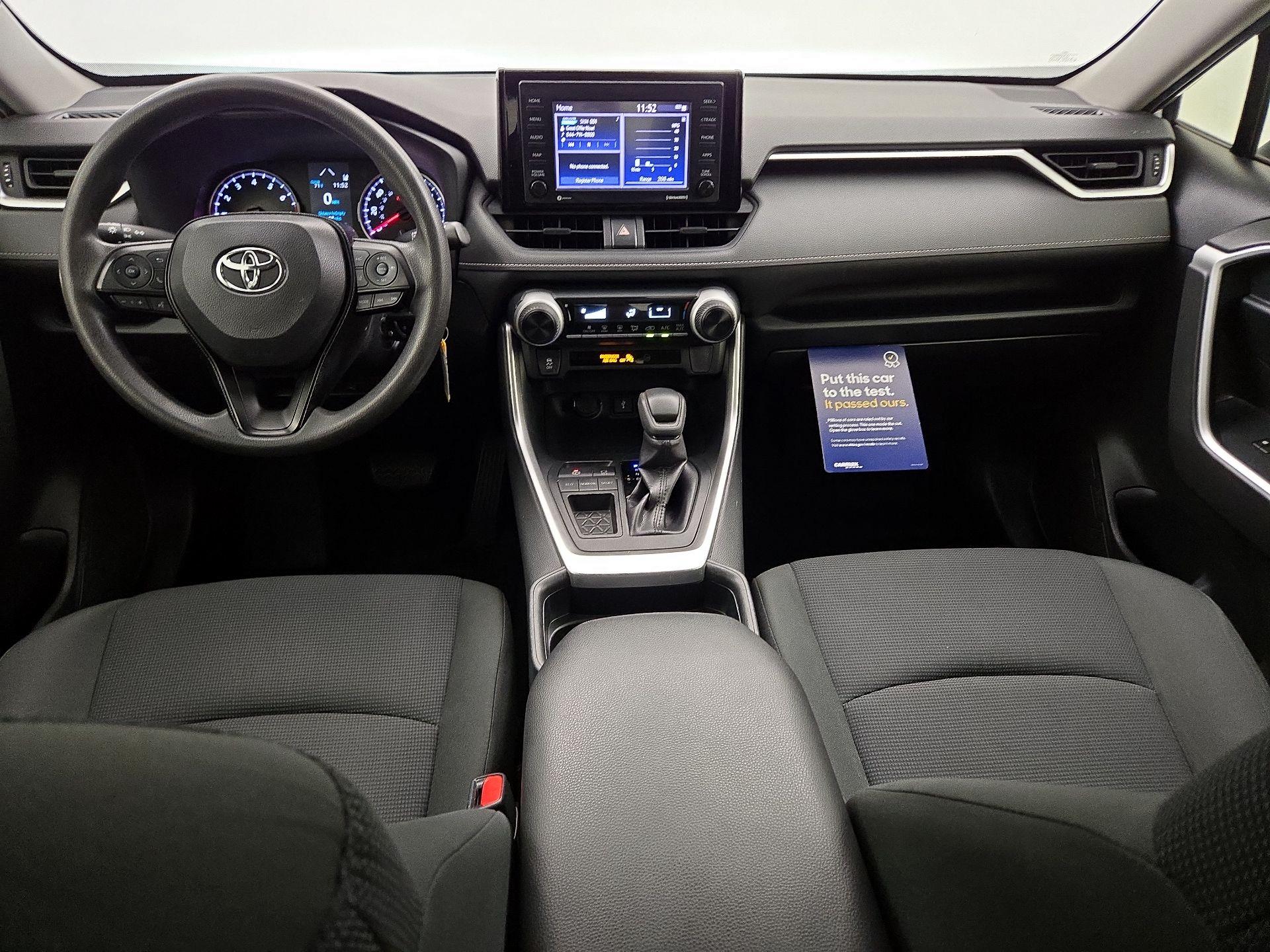 Thumbnail: 2020 Toyota RAV4 - 9