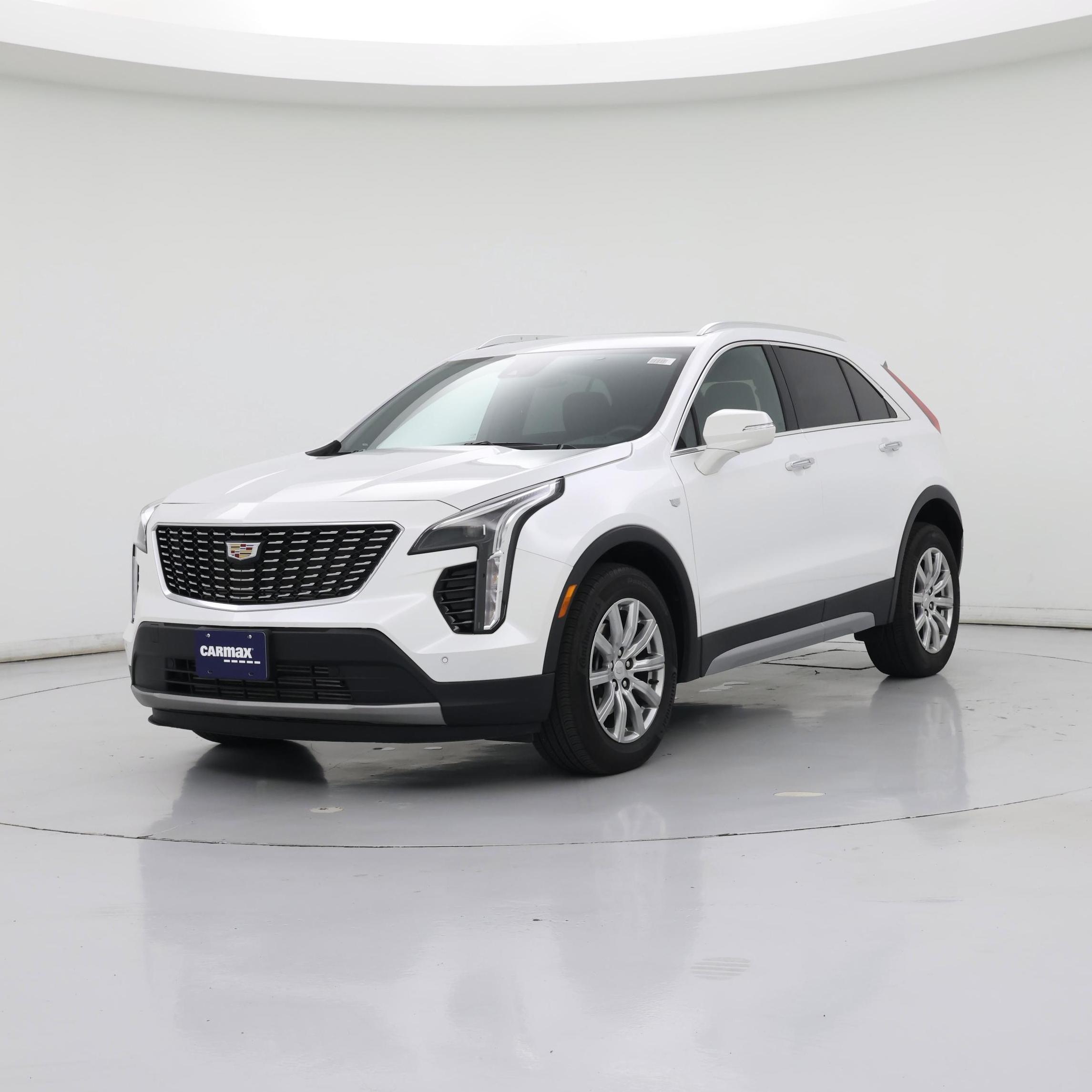 Thumbnail: 2023 Cadillac XT4 - 4