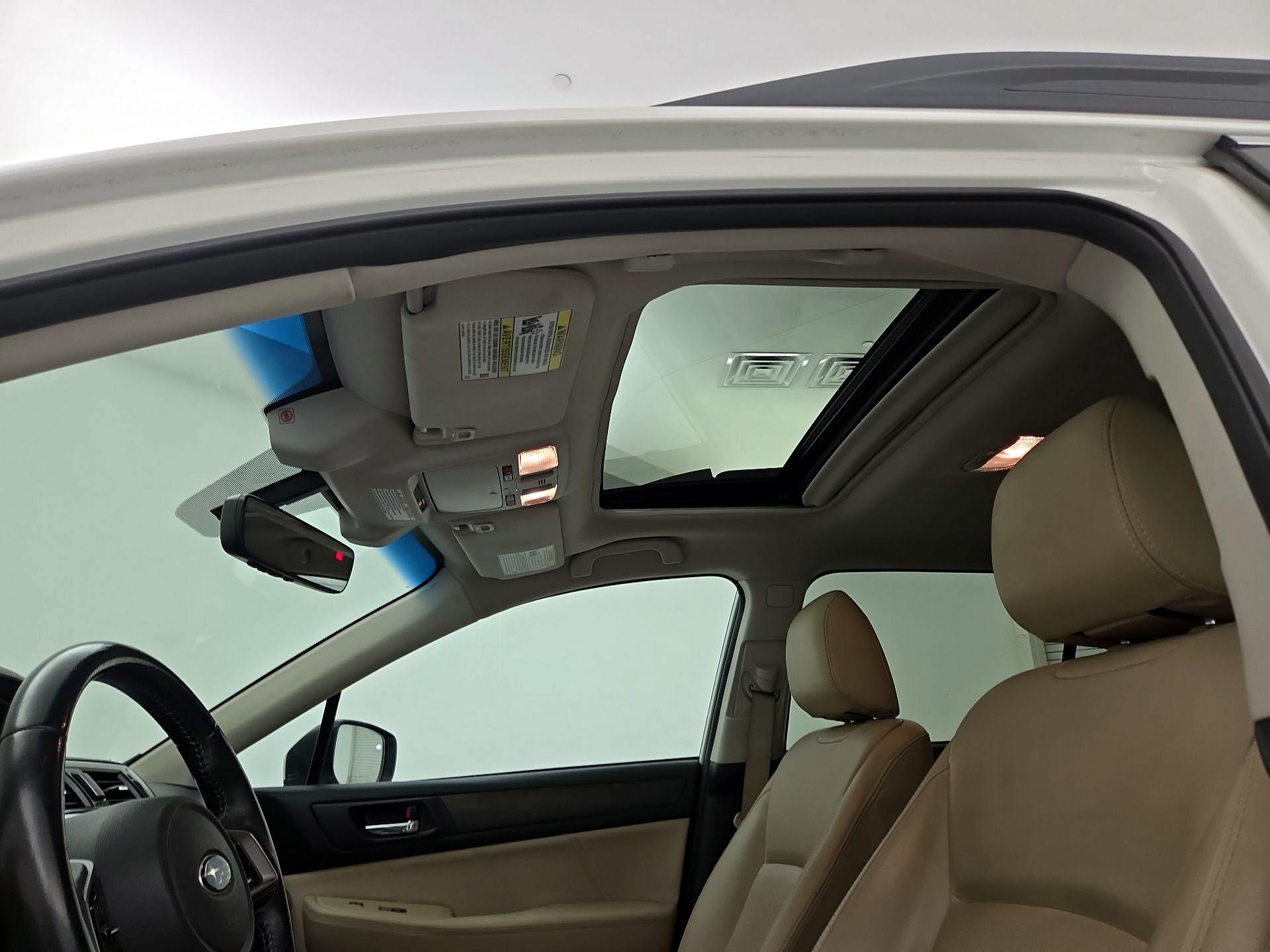 Thumbnail: 2018 Subaru Outback - 20