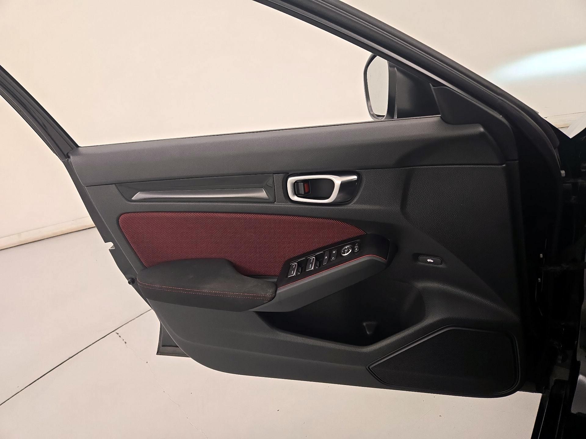 Thumbnail: 2023 Honda Civic - 12