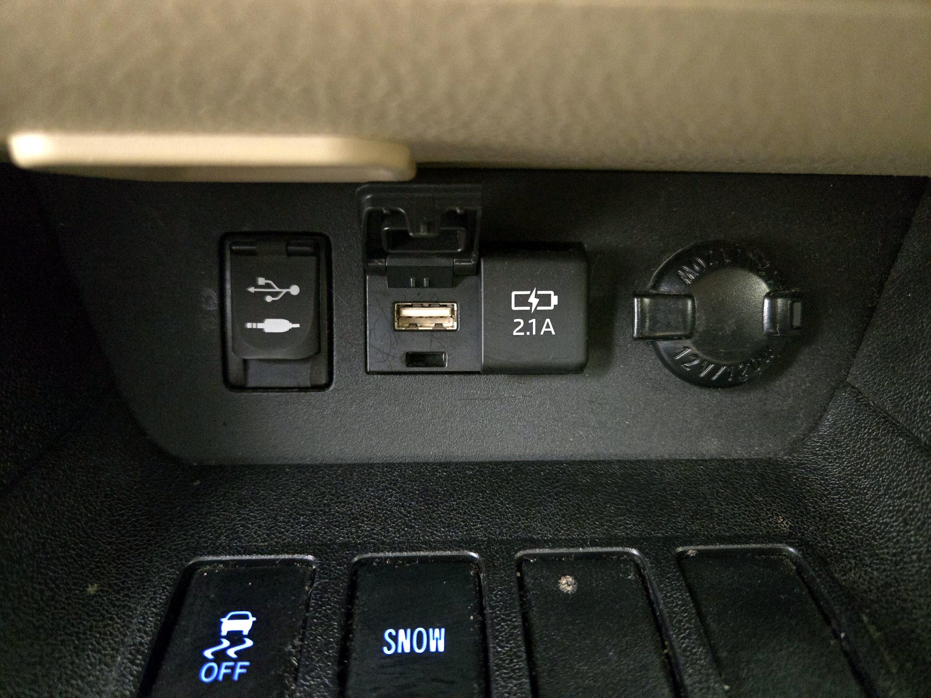 Thumbnail: 2019 Toyota Highlander - 18