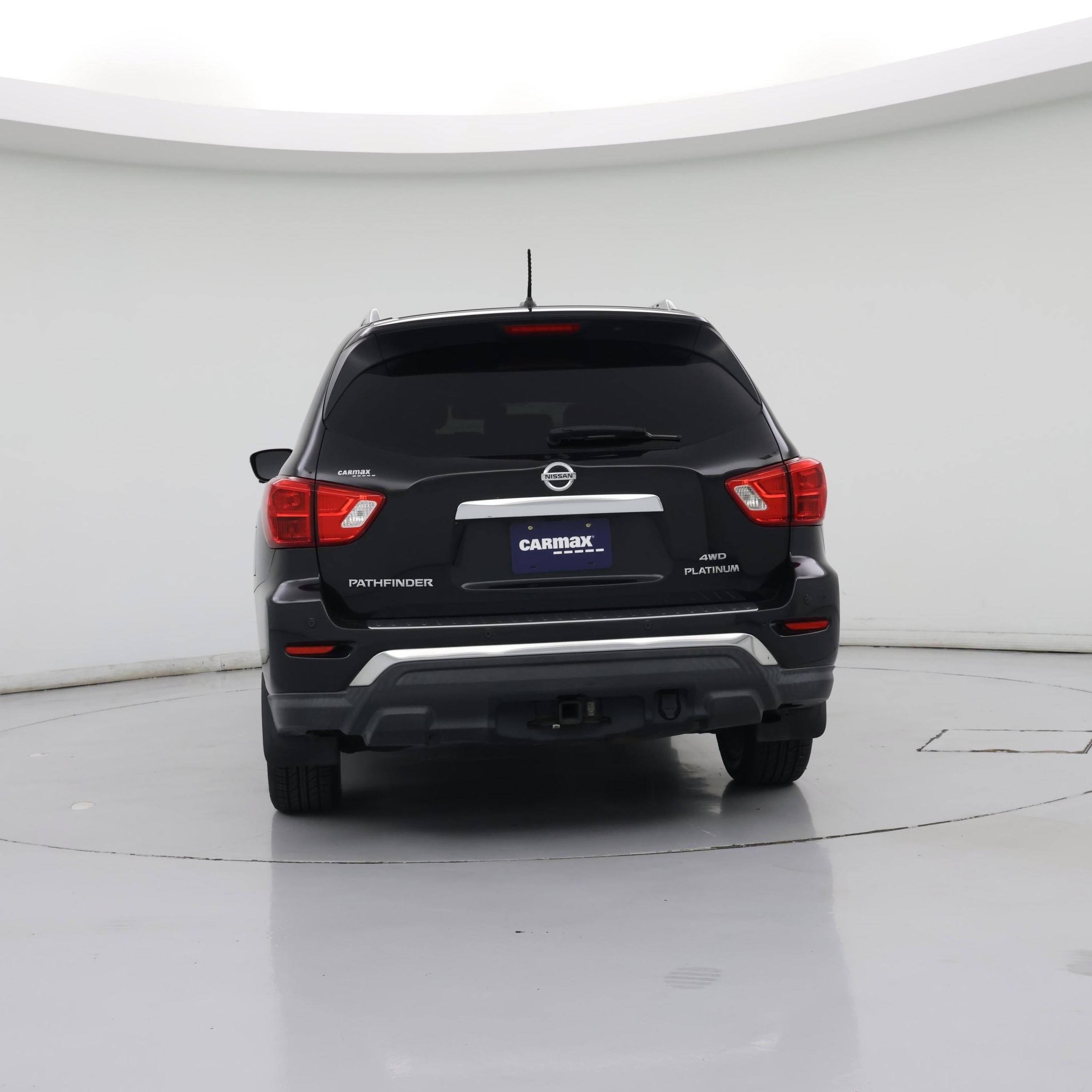 Thumbnail: 2017 Nissan Pathfinder - 6