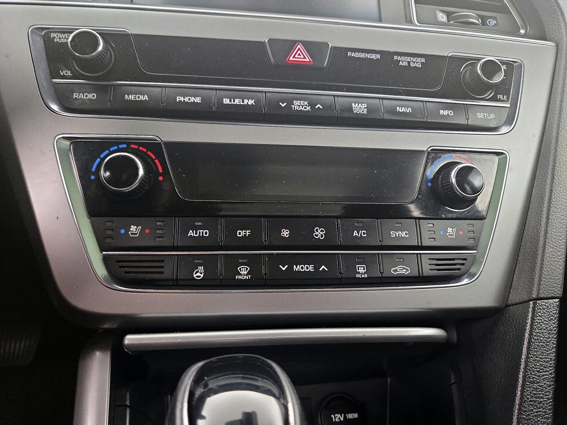 Thumbnail: 2016 Hyundai Sonata - 17