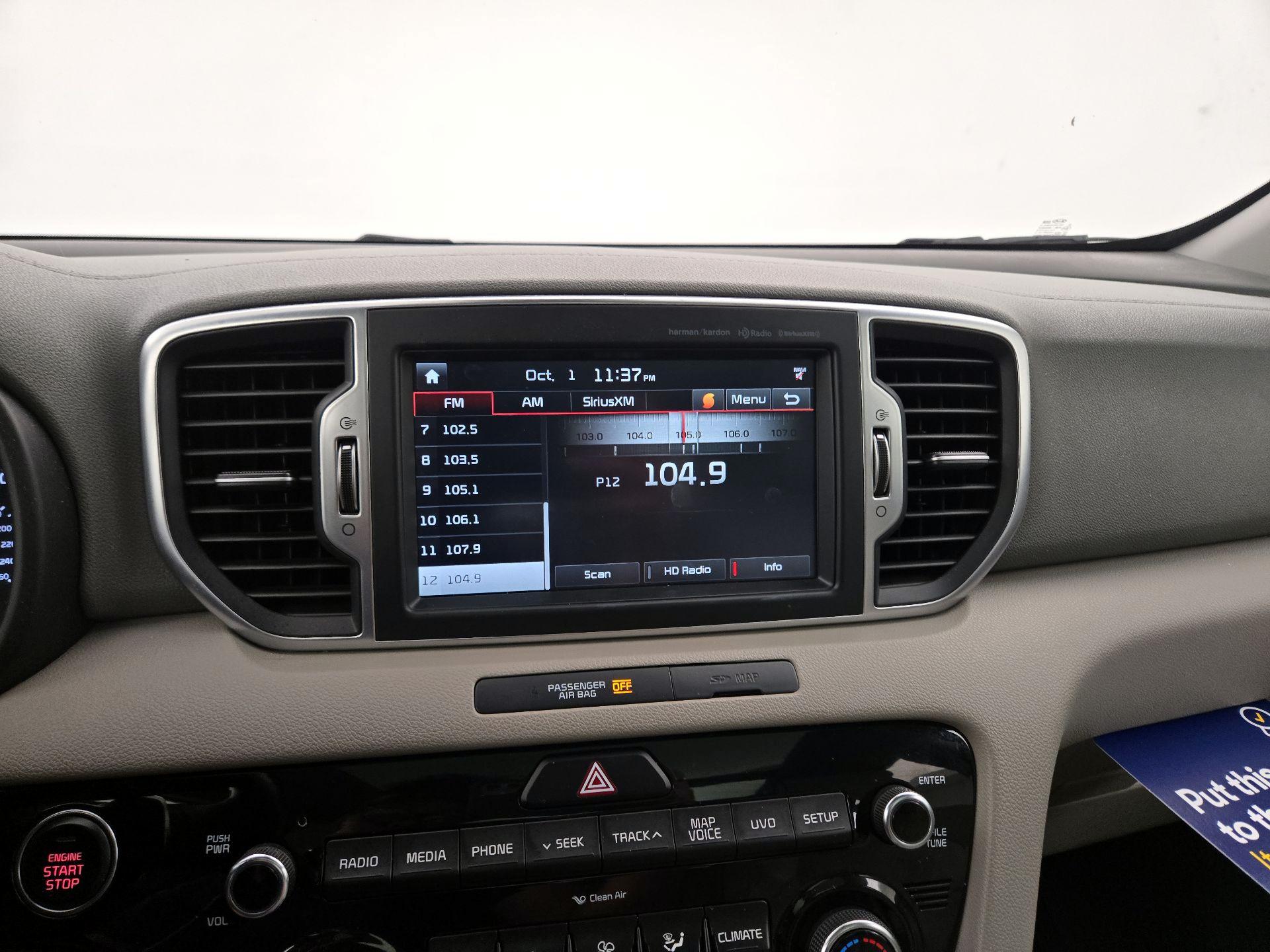 Thumbnail: 2017 Kia Sportage - 16