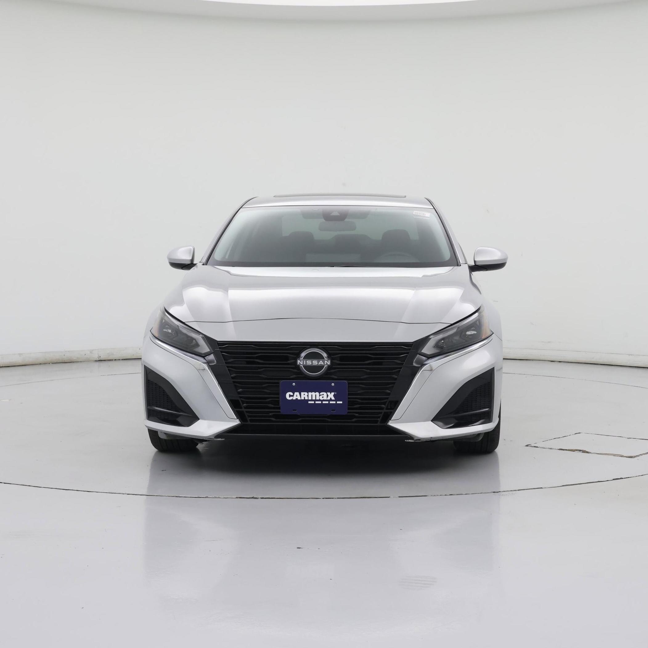 Thumbnail: 2023 Nissan Altima - 5