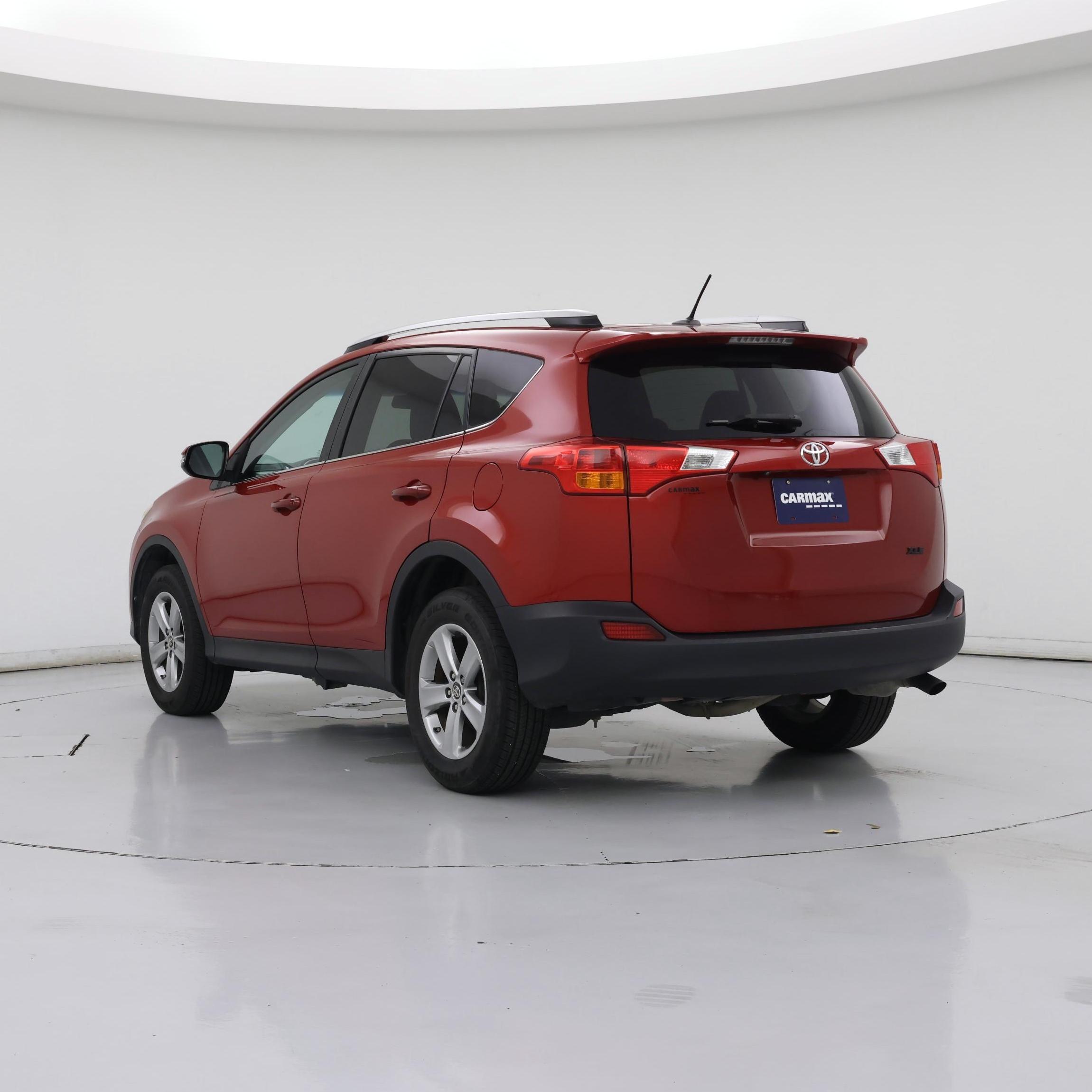 Thumbnail: 2015 Toyota RAV4 - 2