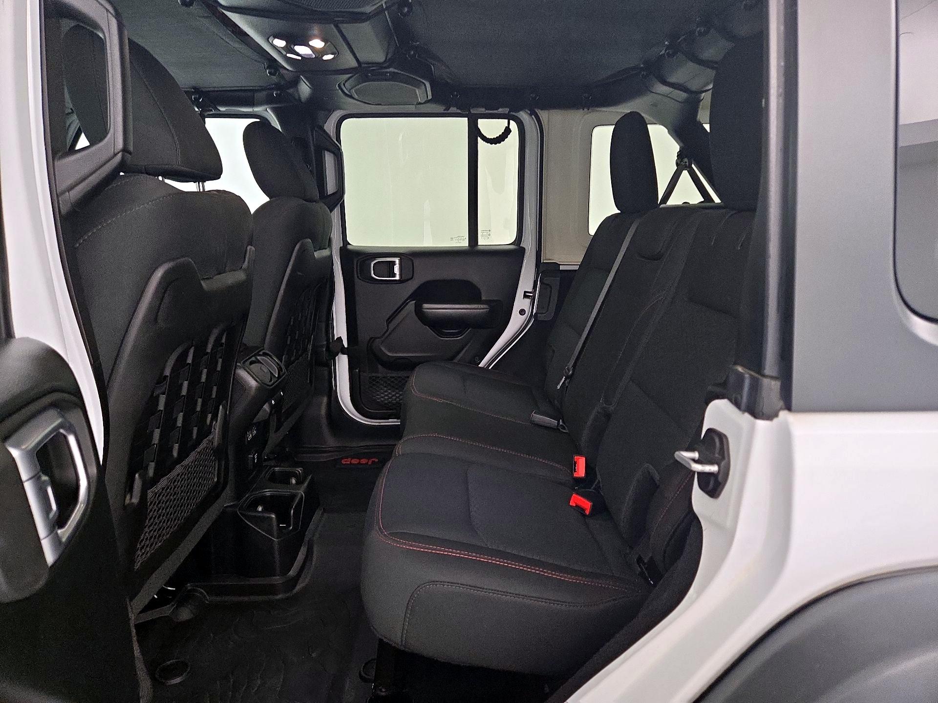 Thumbnail: 2019 Jeep Wrangler - 19