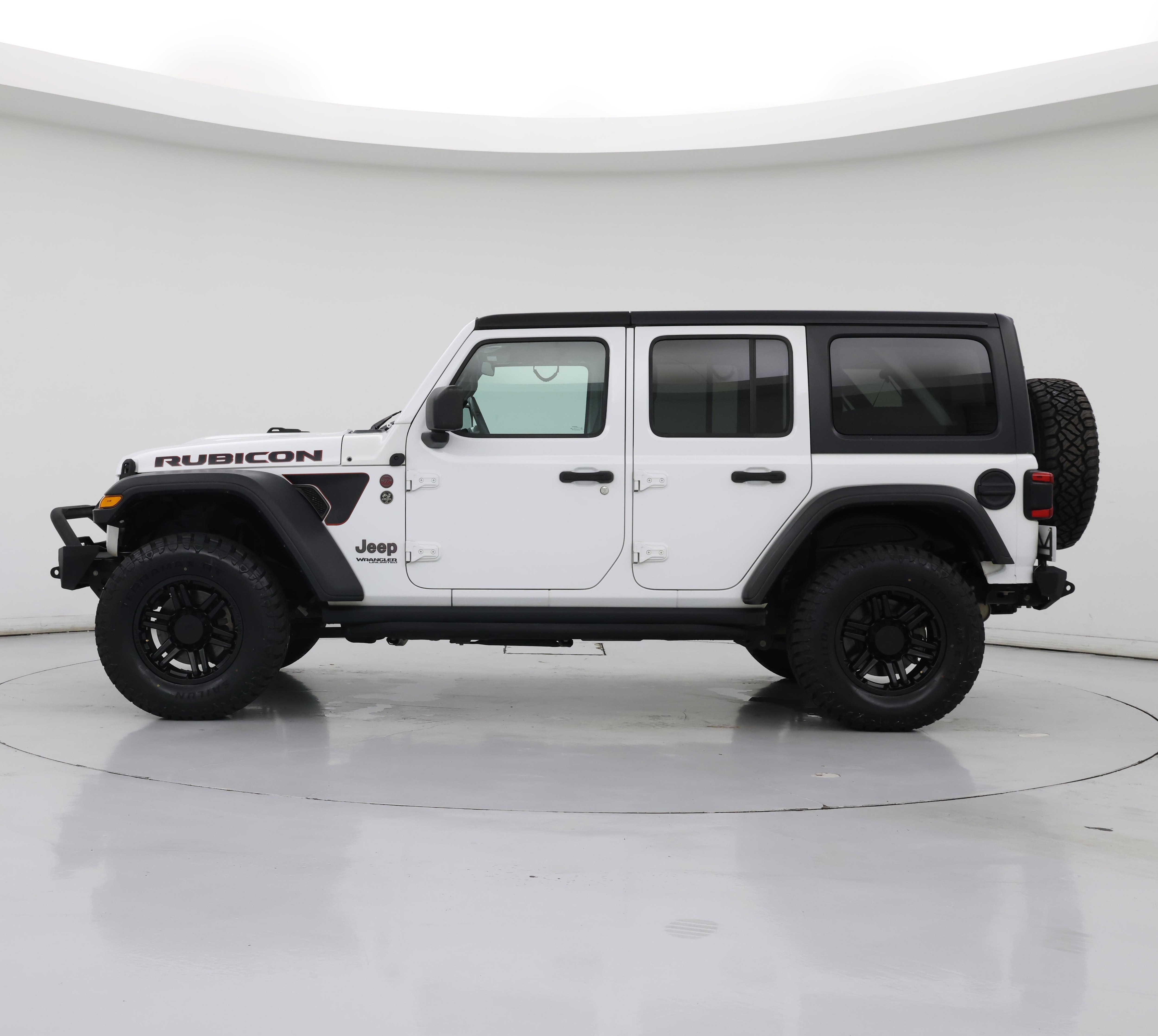 Thumbnail: 2019 Jeep Wrangler - 3