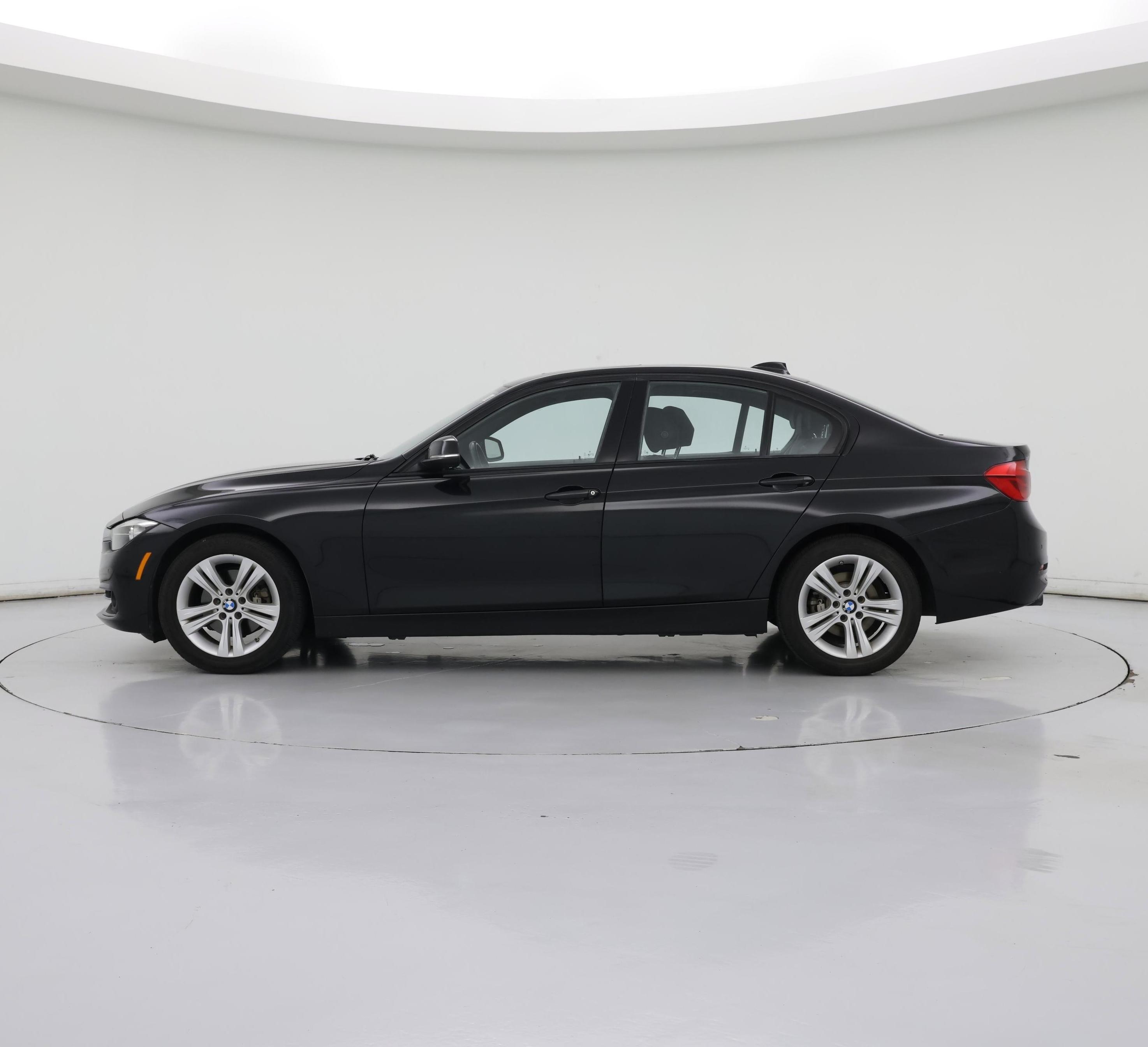 Thumbnail: 2016 BMW 3 Series - 3