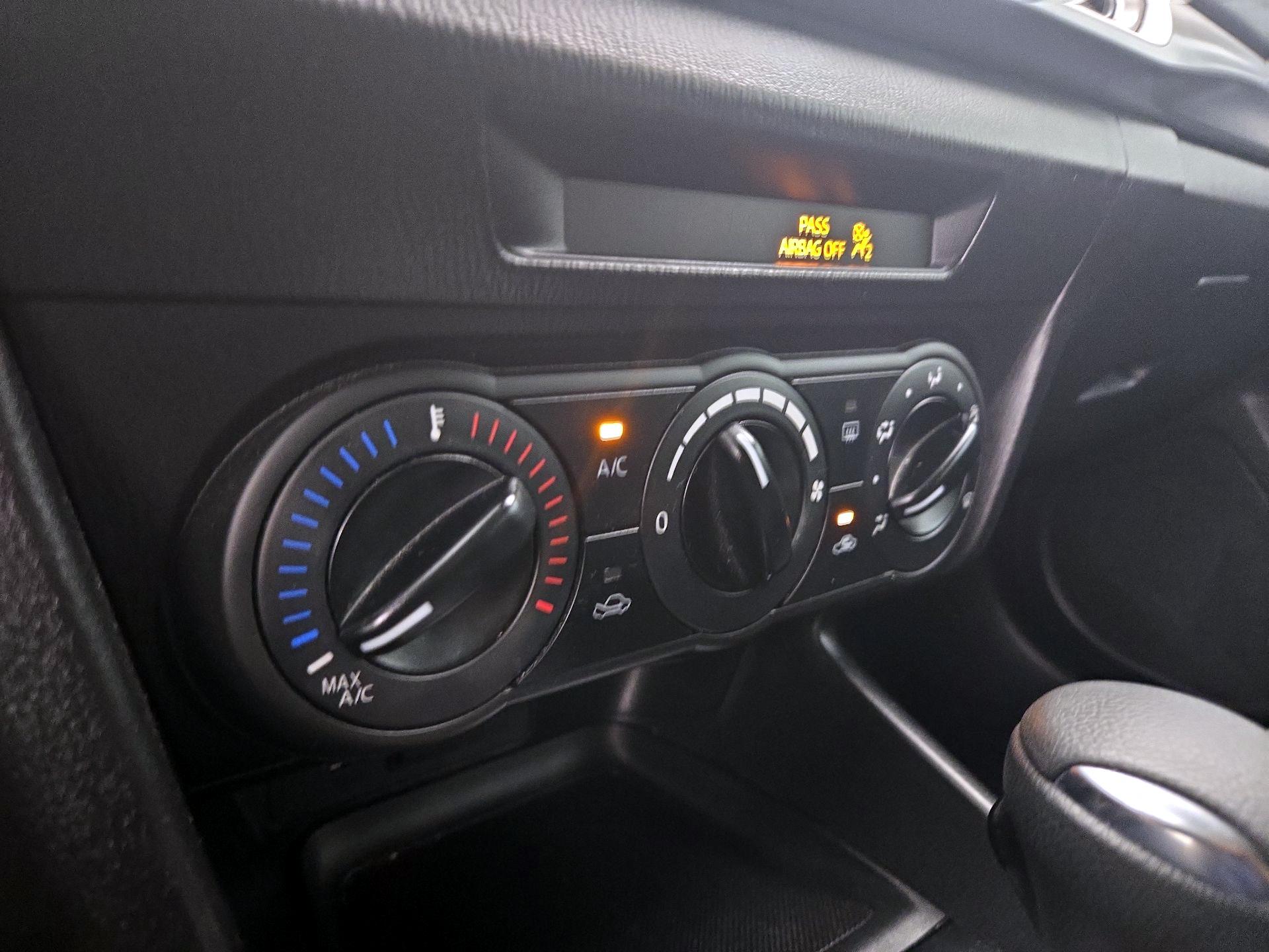 Thumbnail: 2018 Mazda Mazda3 - 16