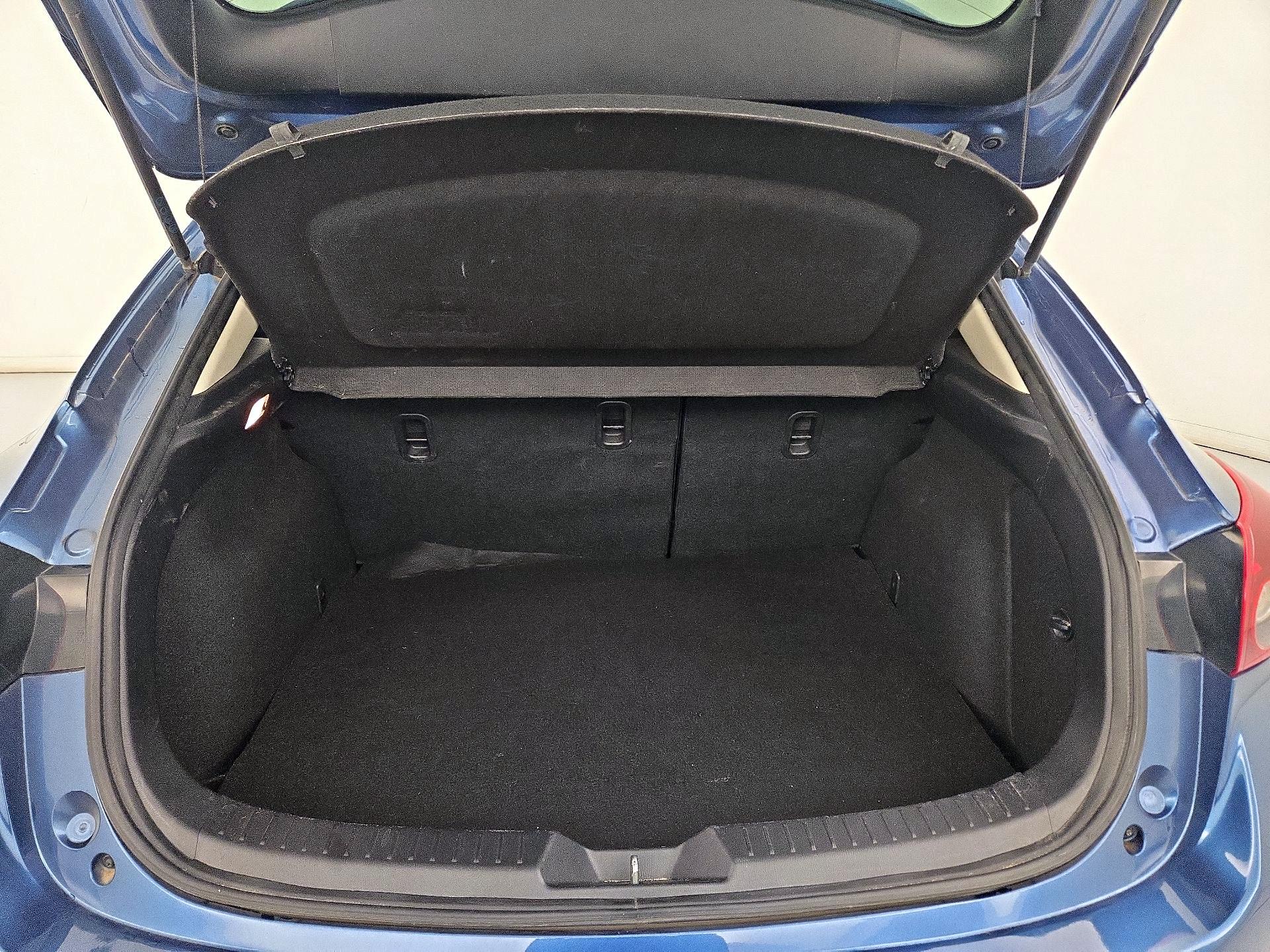 Thumbnail: 2018 Mazda Mazda3 - 20