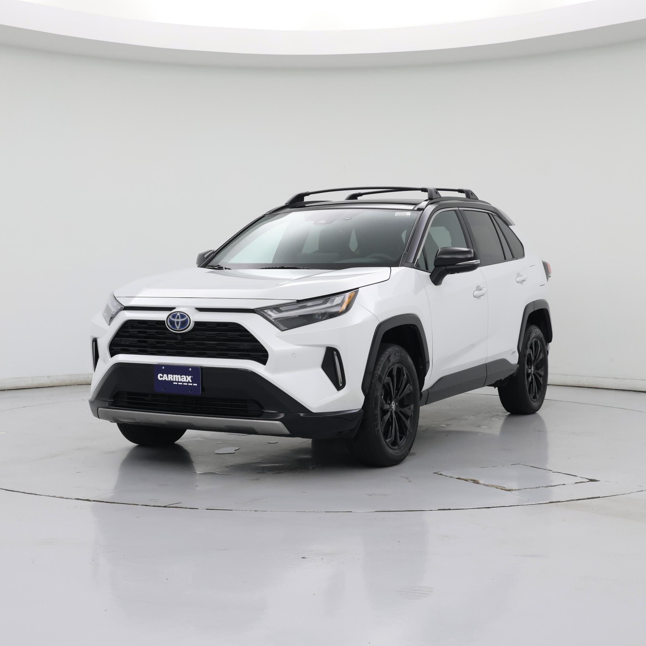 Thumbnail: 2023 Toyota RAV4 - 4