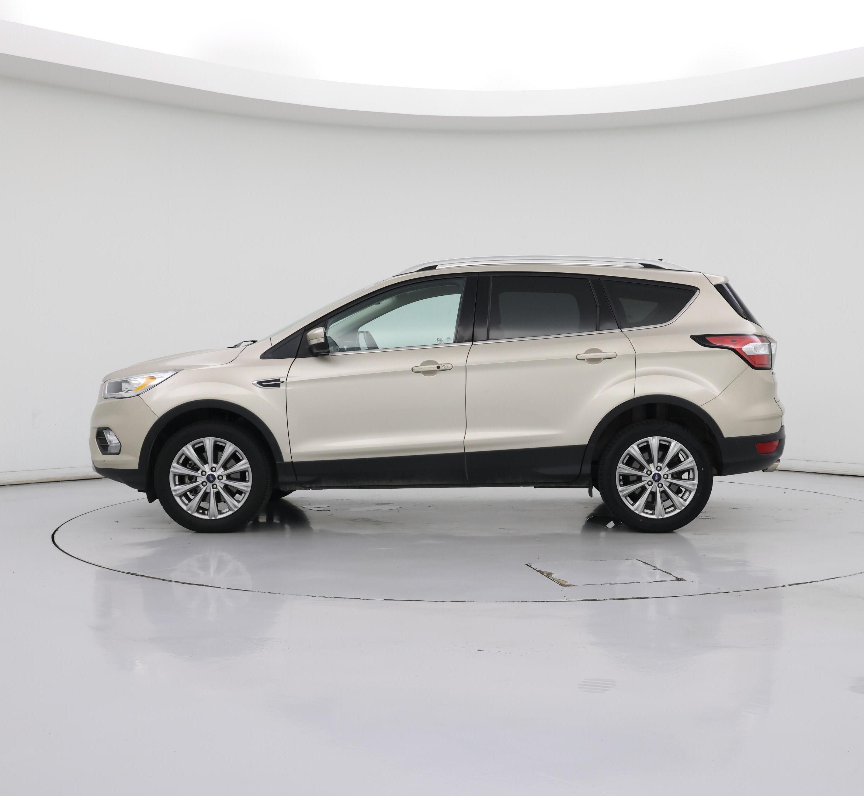 Thumbnail: 2018 Ford Escape - 3