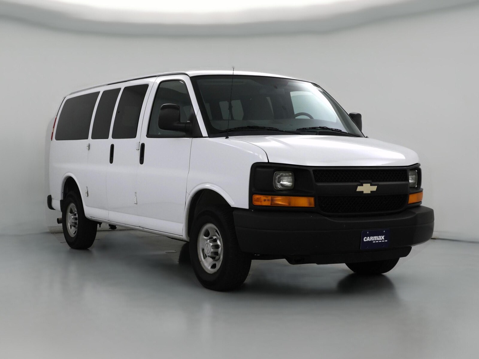 2015 Chevrolet Express Passenger LS