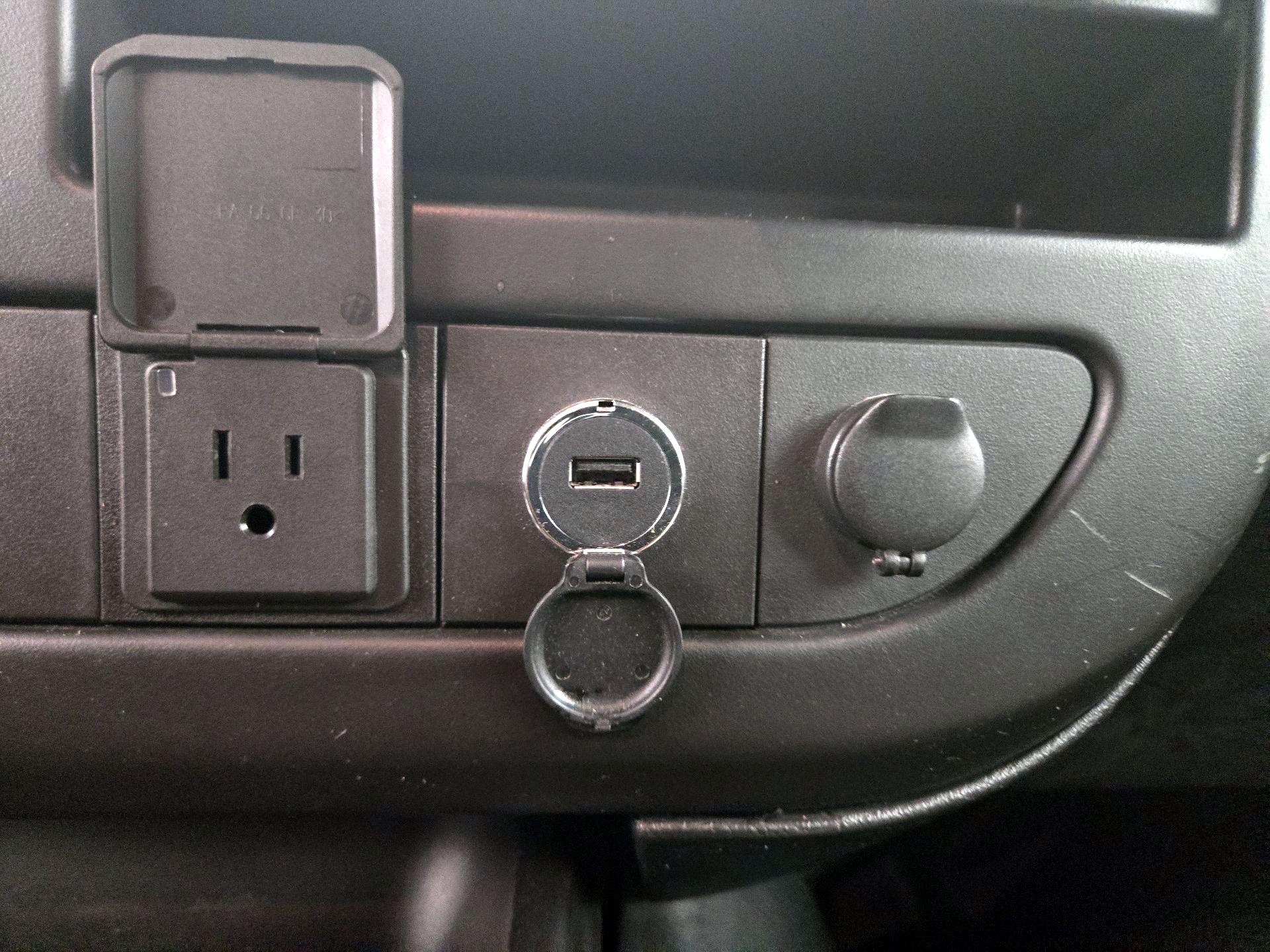 Thumbnail: 2015 Chevrolet Express - 17