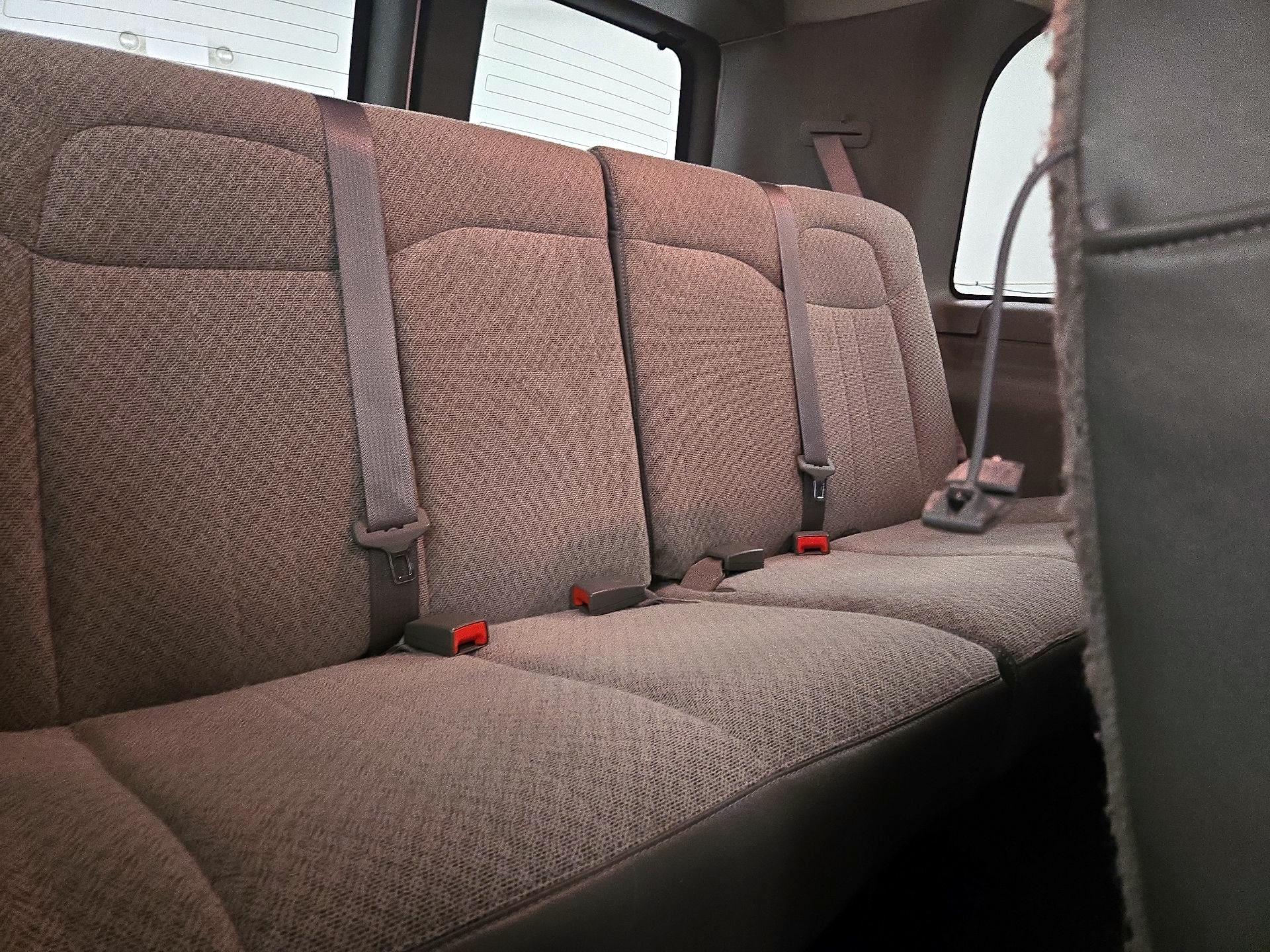 Thumbnail: 2015 Chevrolet Express - 19