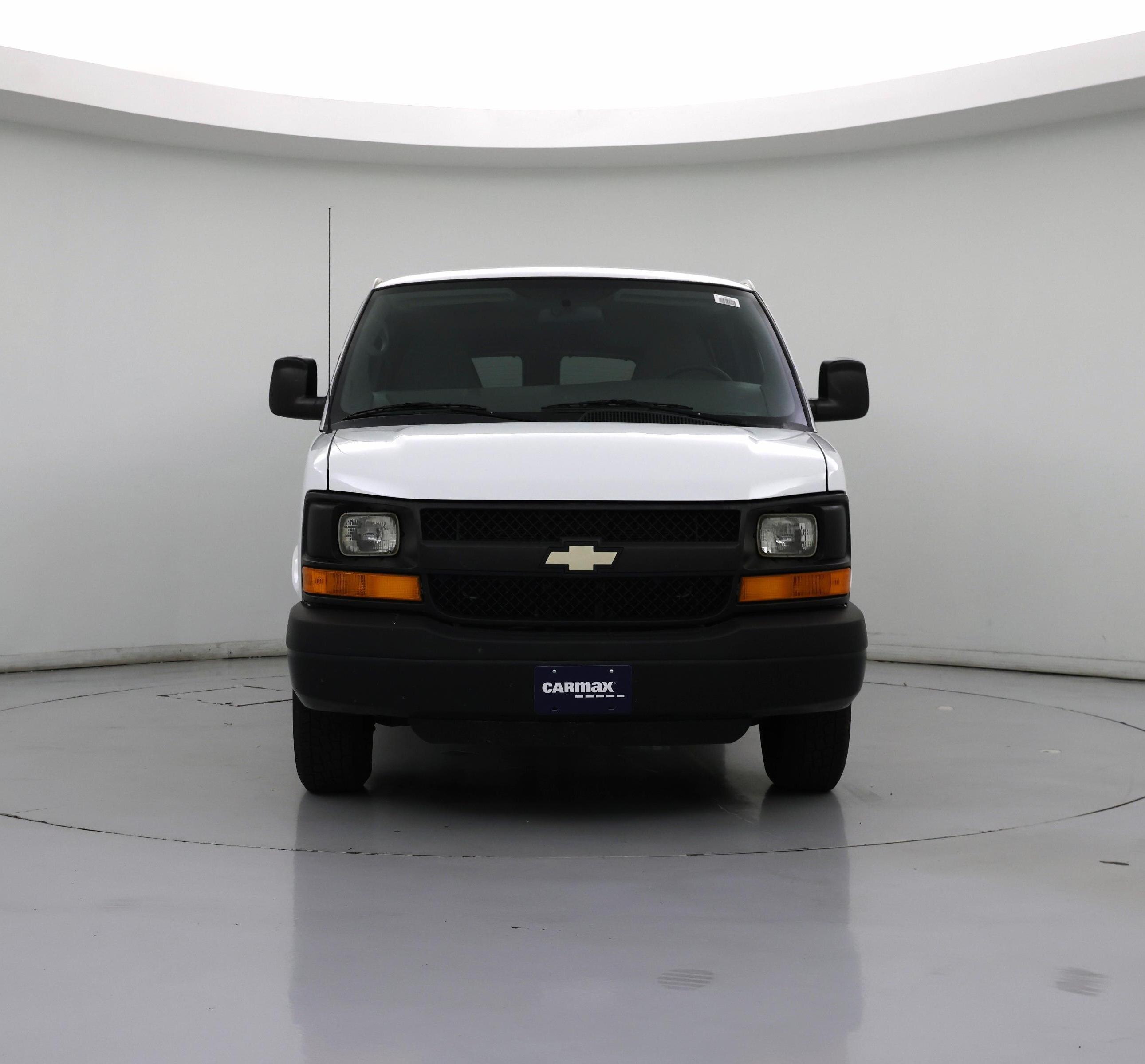 Thumbnail: 2015 Chevrolet Express - 5