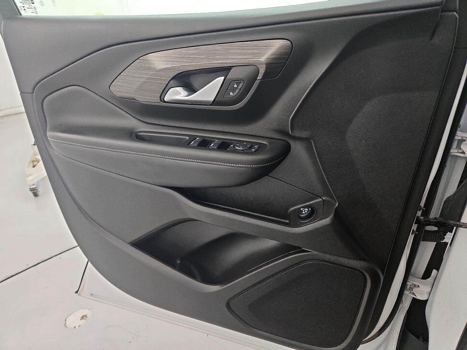 Thumbnail: 2024 GMC Terrain - 12