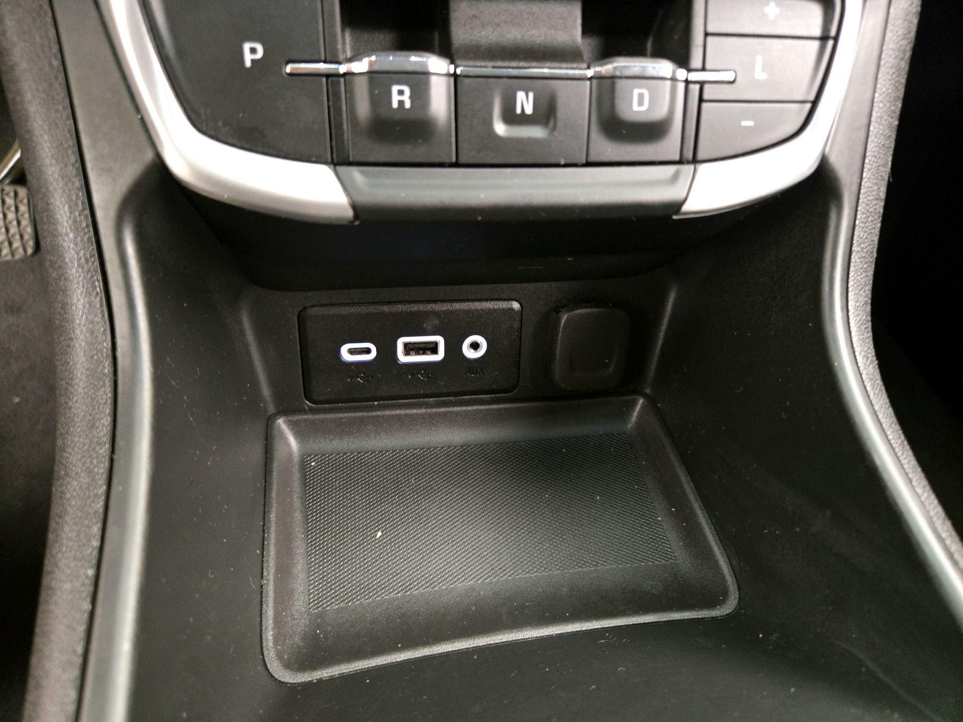 Thumbnail: 2024 GMC Terrain - 18