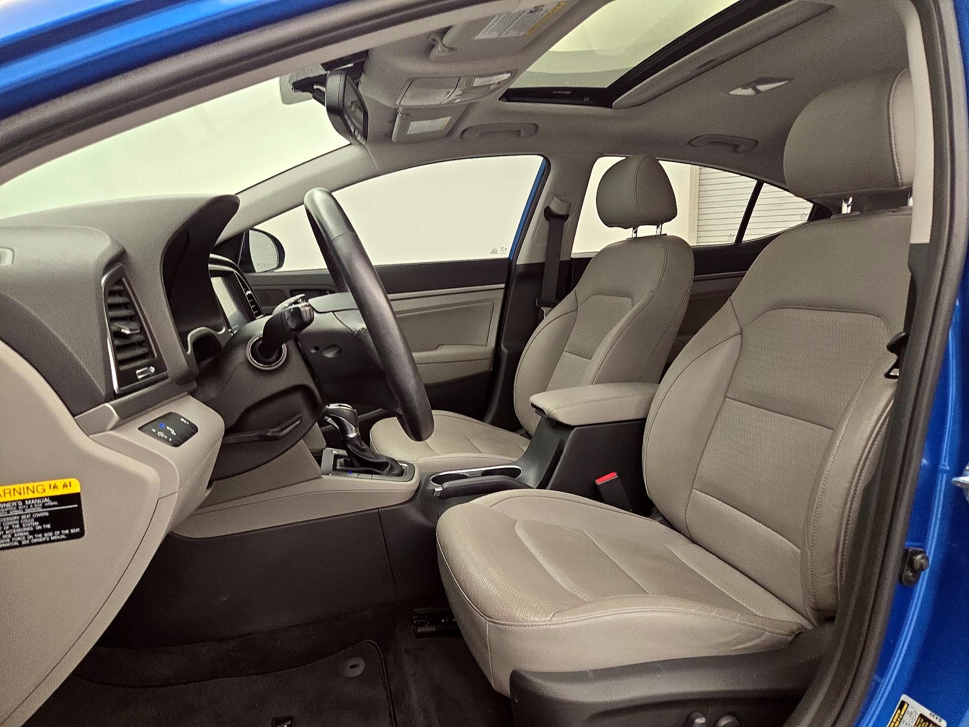Thumbnail: 2017 Hyundai Elantra - 11