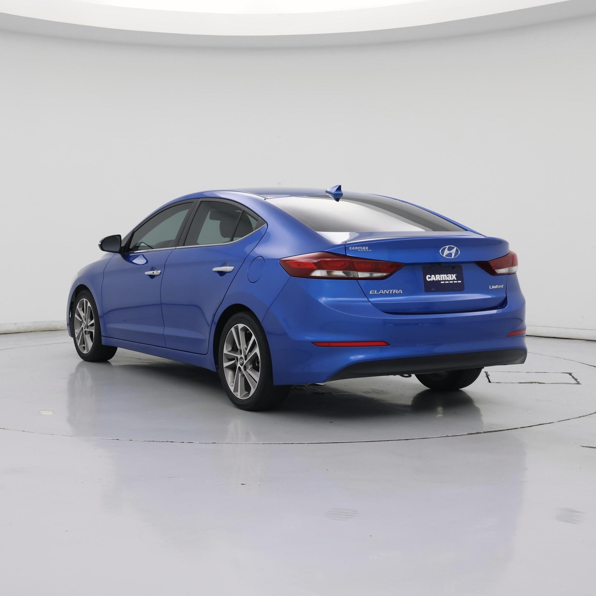 Thumbnail: 2017 Hyundai Elantra - 2