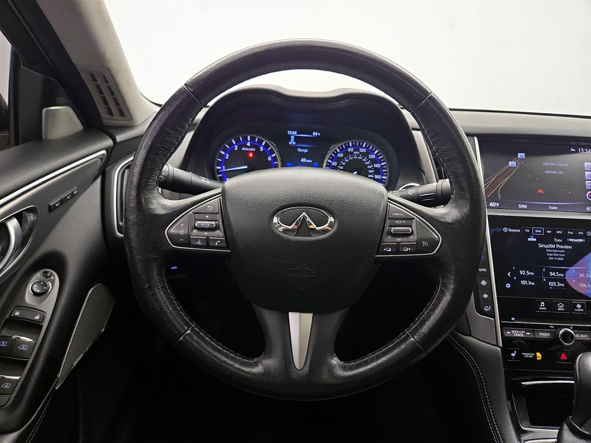 Thumbnail: 2017 INFINITI Q50 - 10