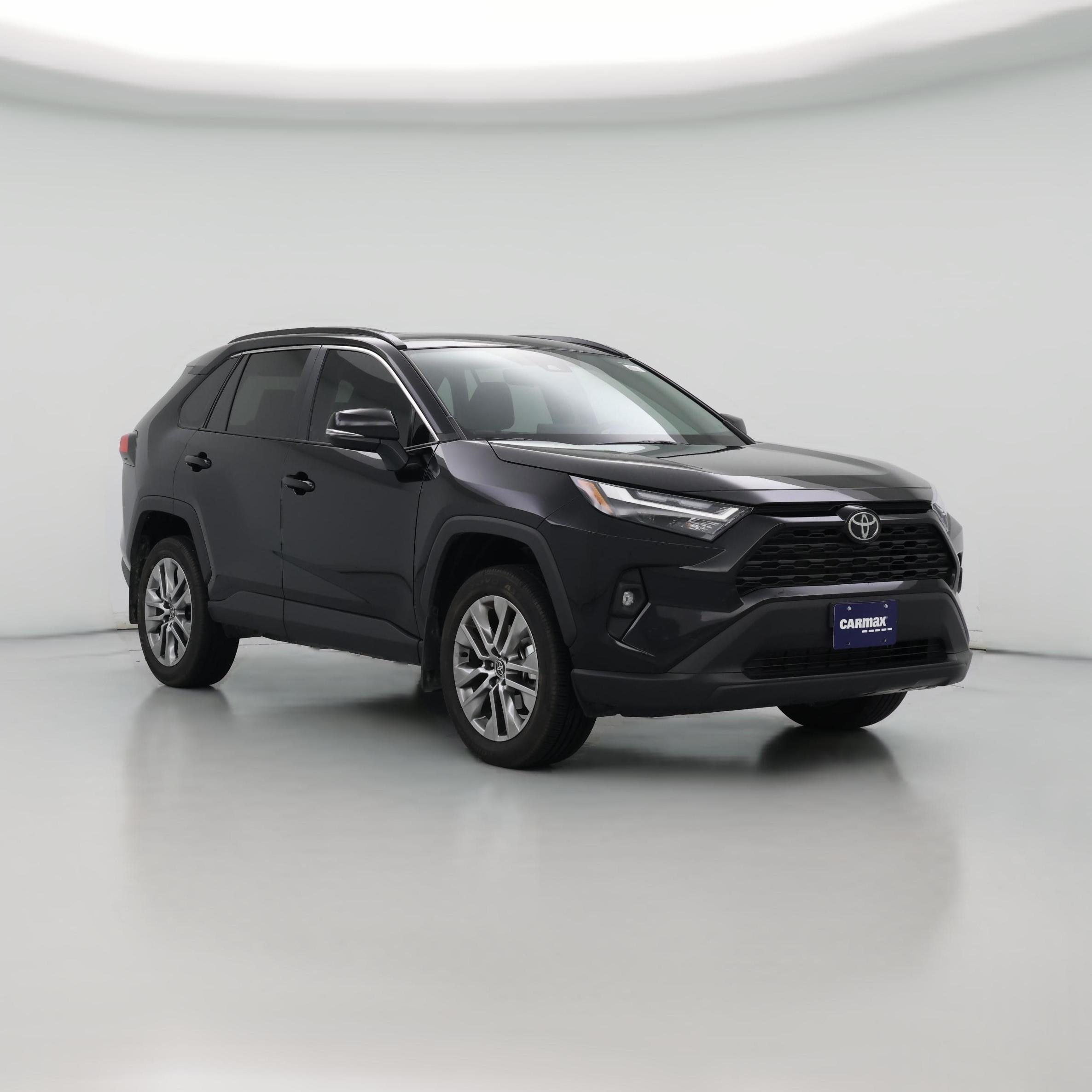 Thumbnail: 2022 Toyota RAV4 - 1