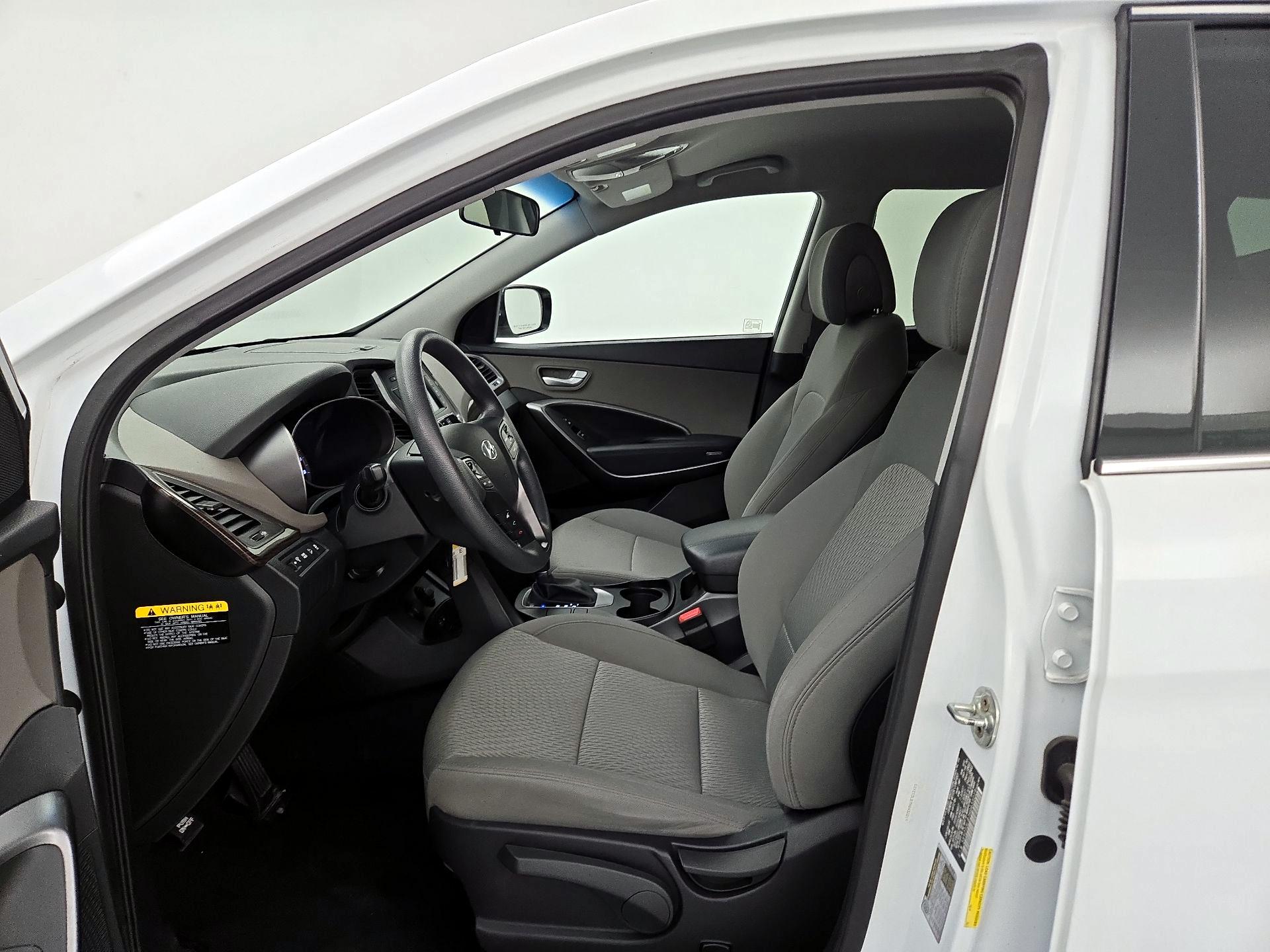 Thumbnail: 2017 Hyundai Santa Fe - 11