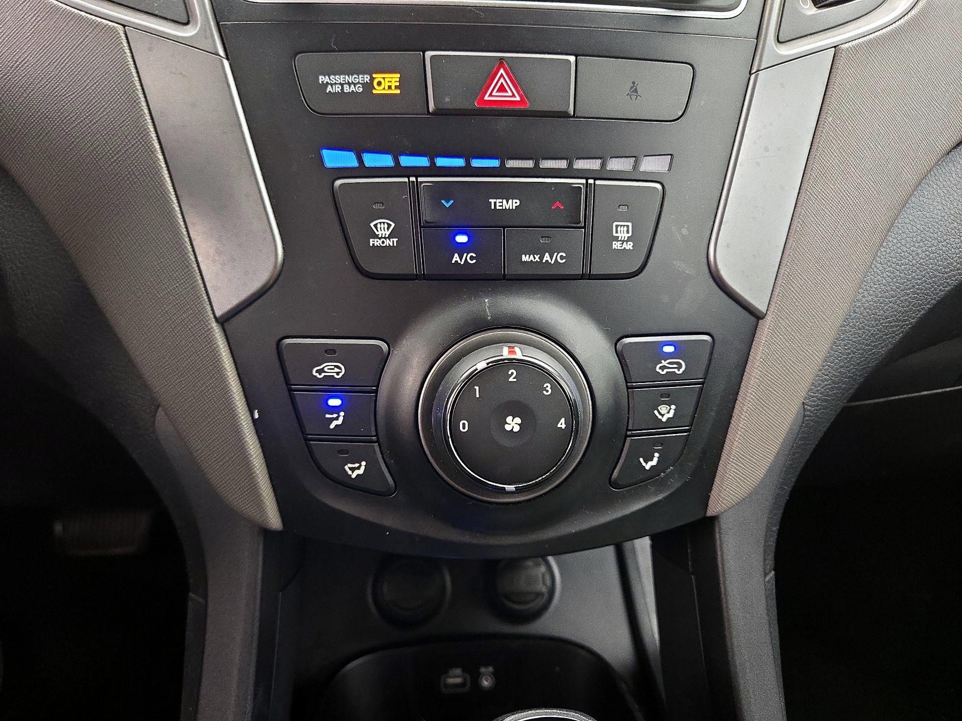 Thumbnail: 2017 Hyundai Santa Fe - 16