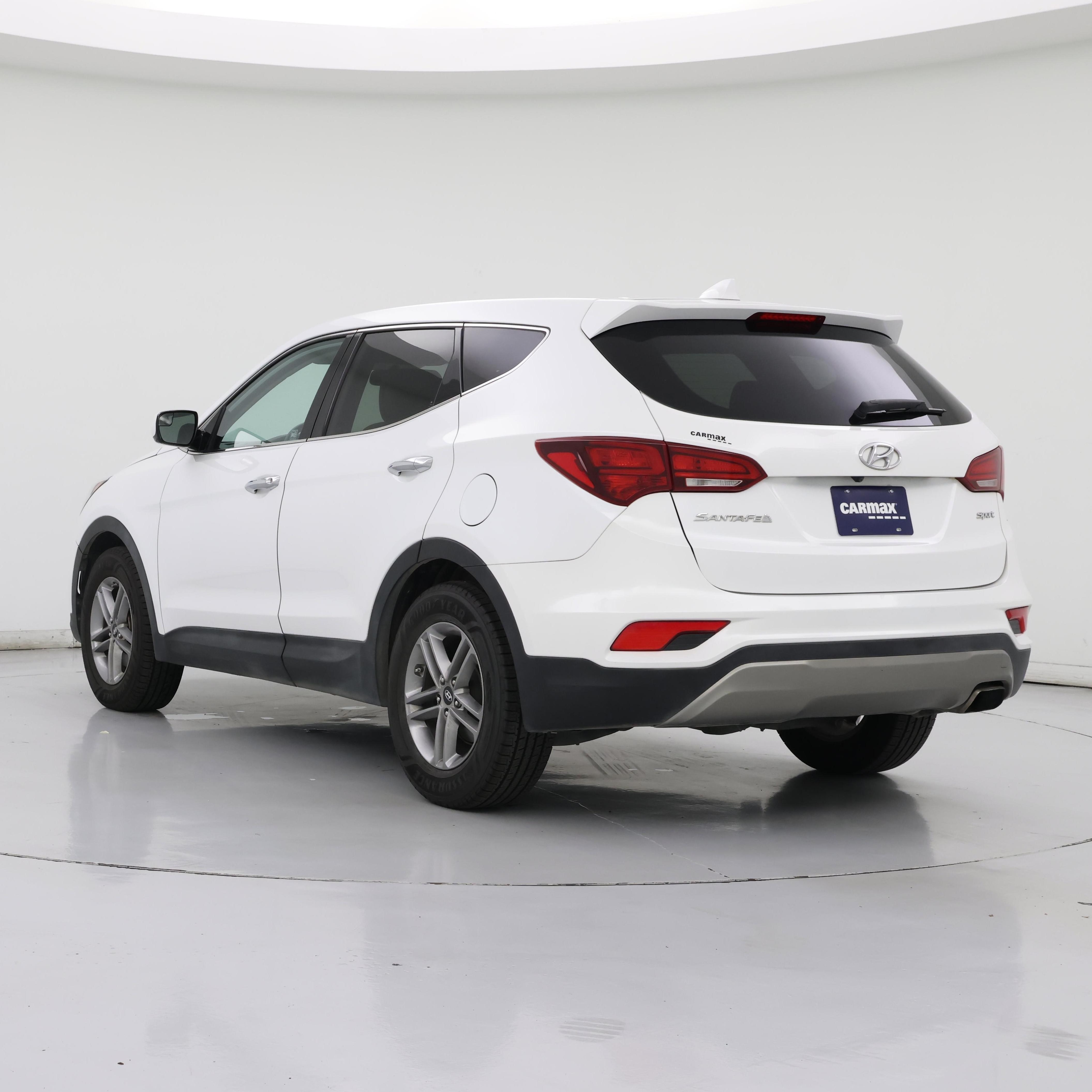 Thumbnail: 2017 Hyundai Santa Fe - 2