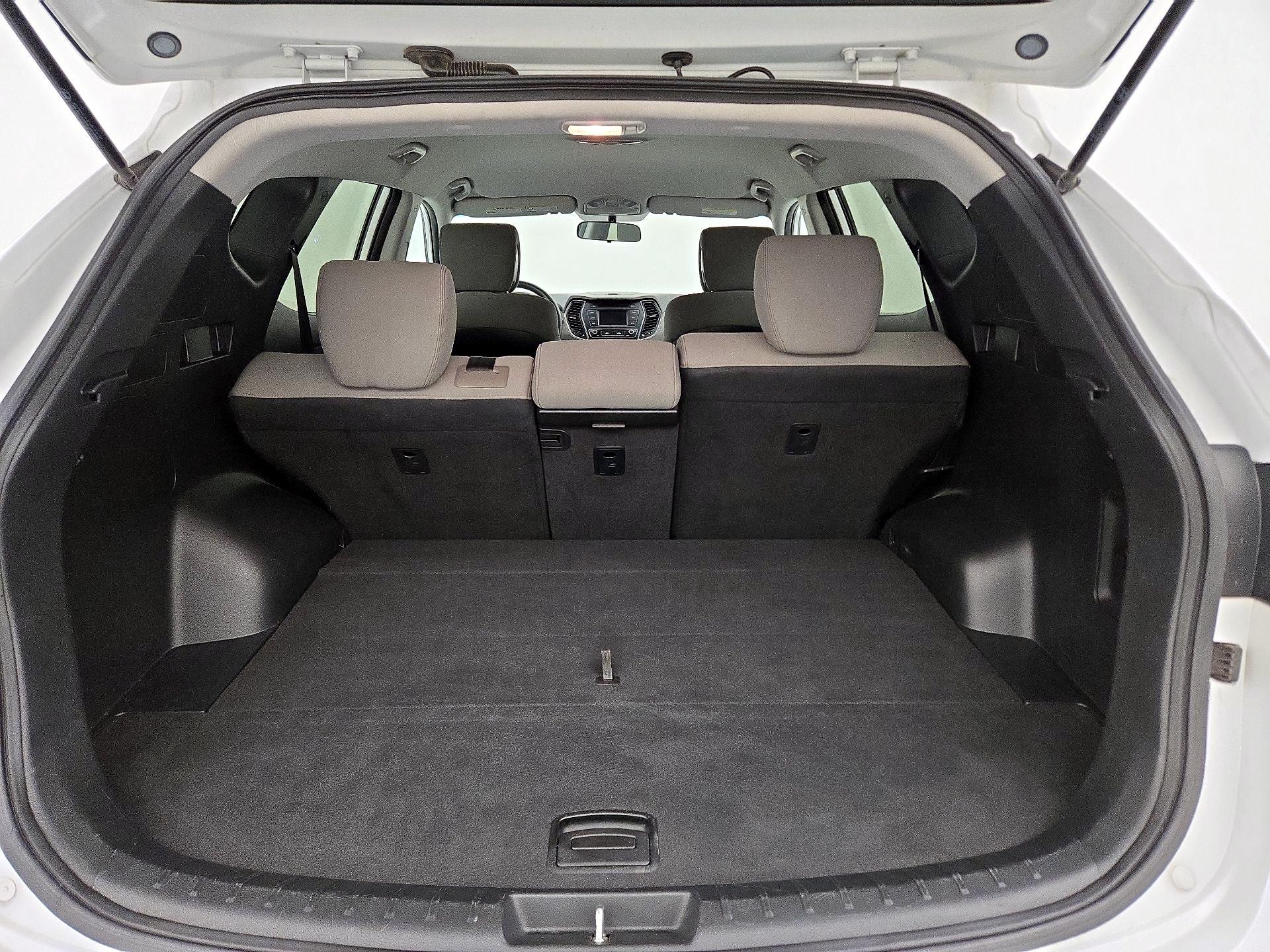 Thumbnail: 2017 Hyundai Santa Fe - 20