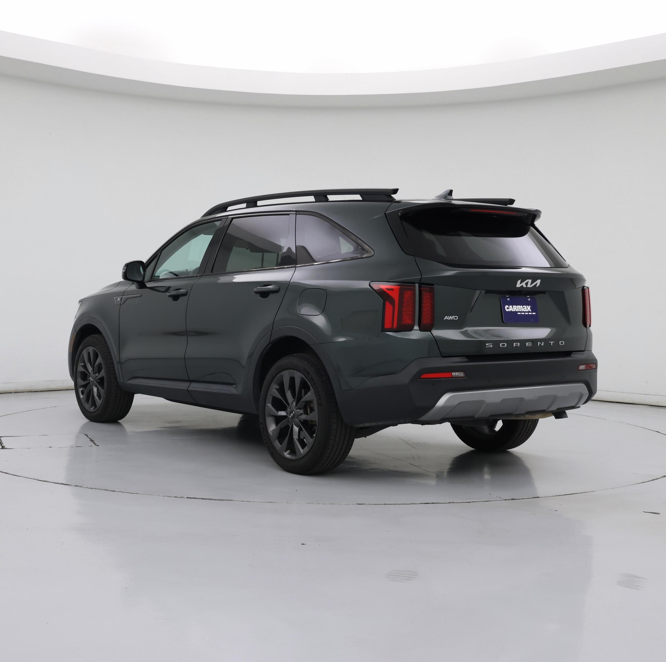 Thumbnail: 2022 Kia Sorento - 2