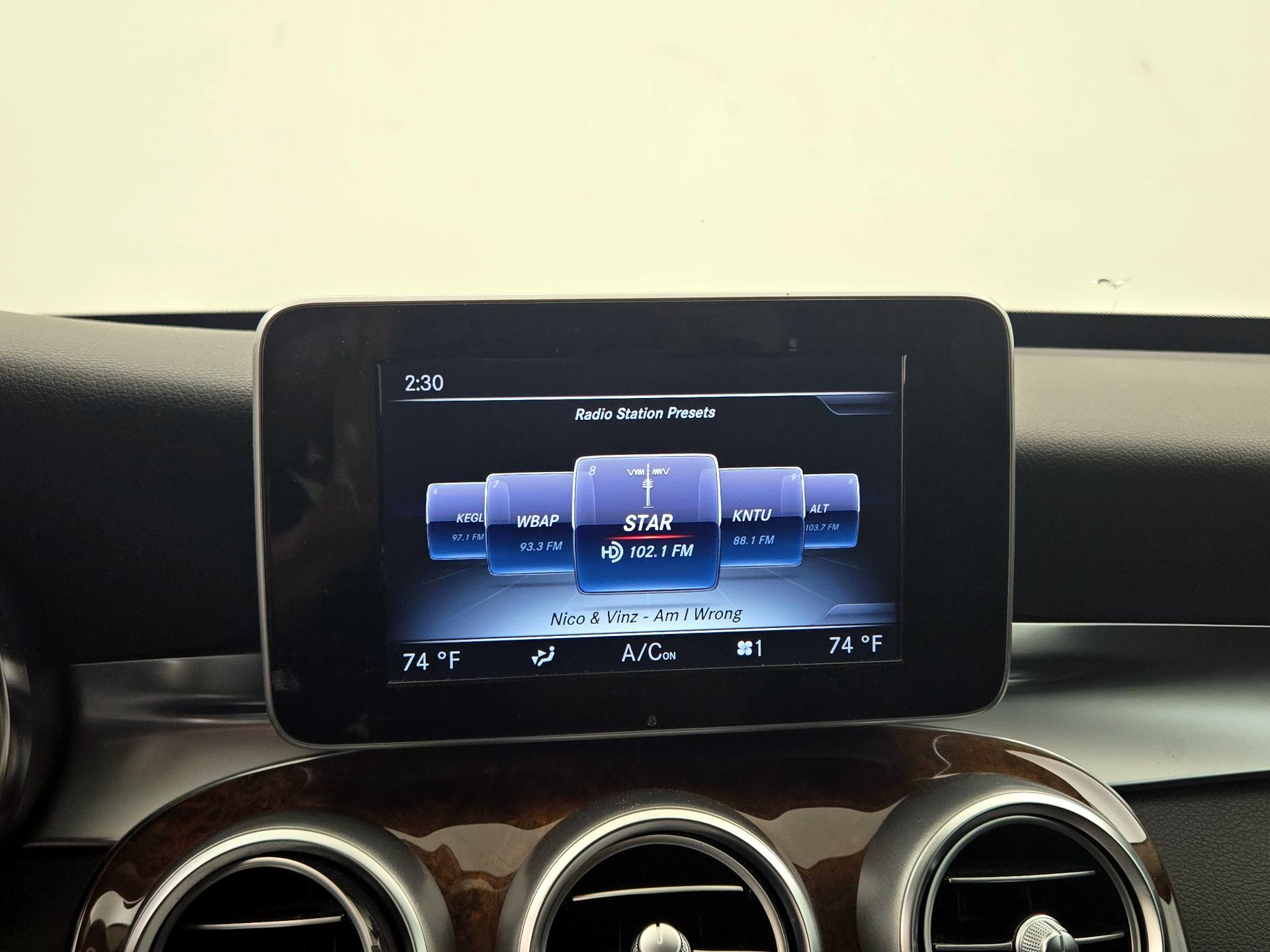 Thumbnail: 2016 Mercedes-Benz C-Class - 16
