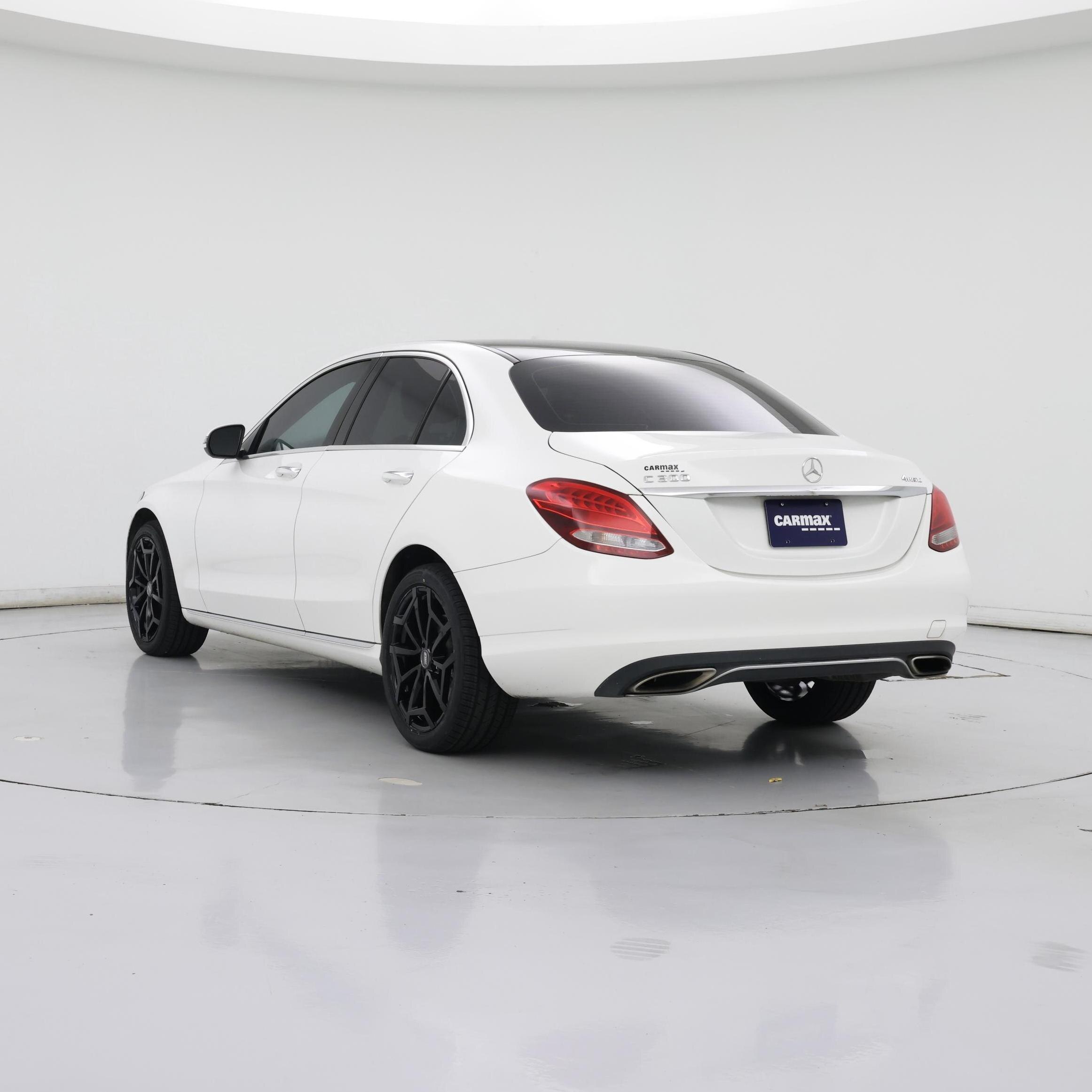 Thumbnail: 2016 Mercedes-Benz C-Class - 2