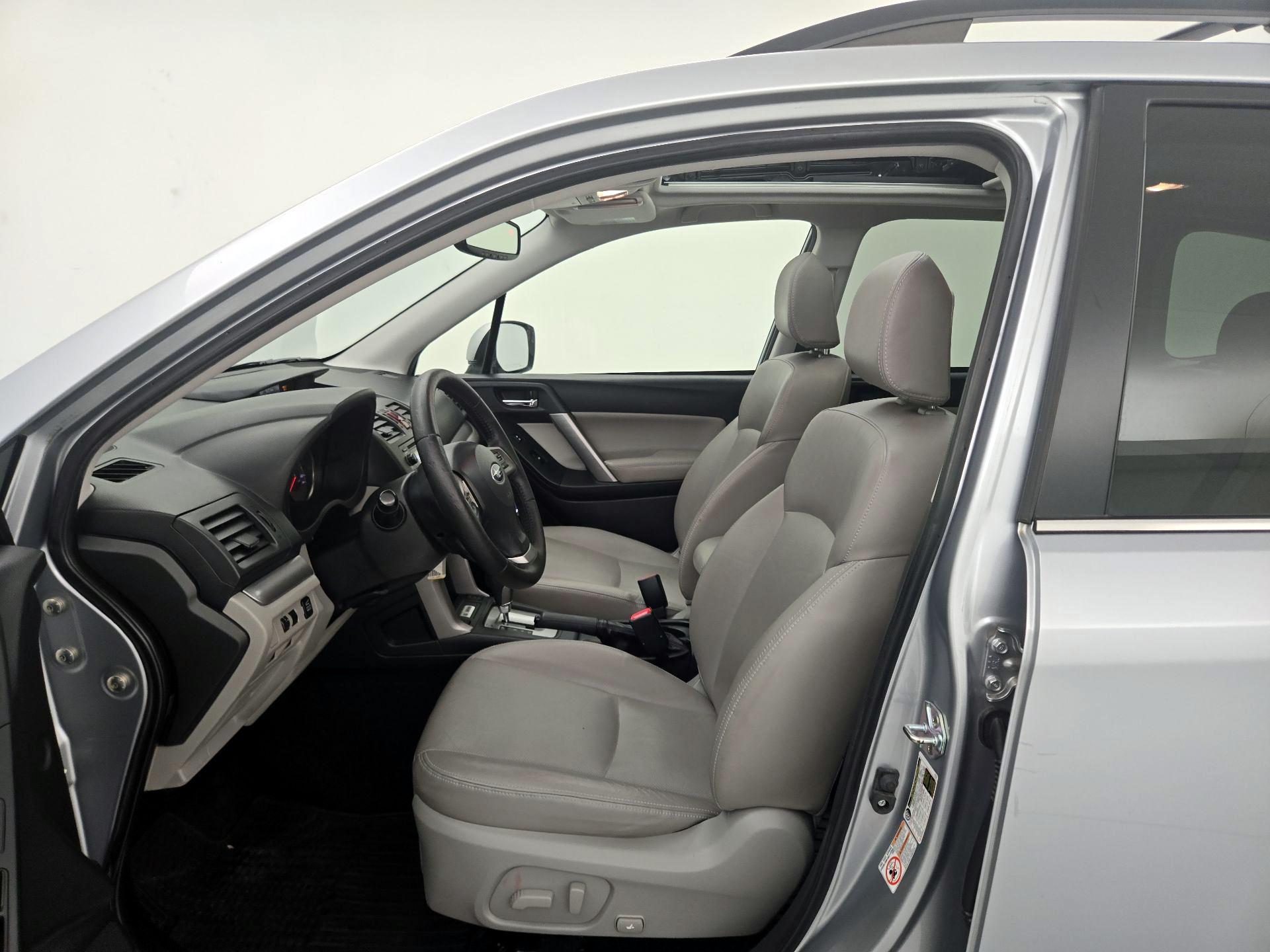 Thumbnail: 2015 Subaru Forester - 11