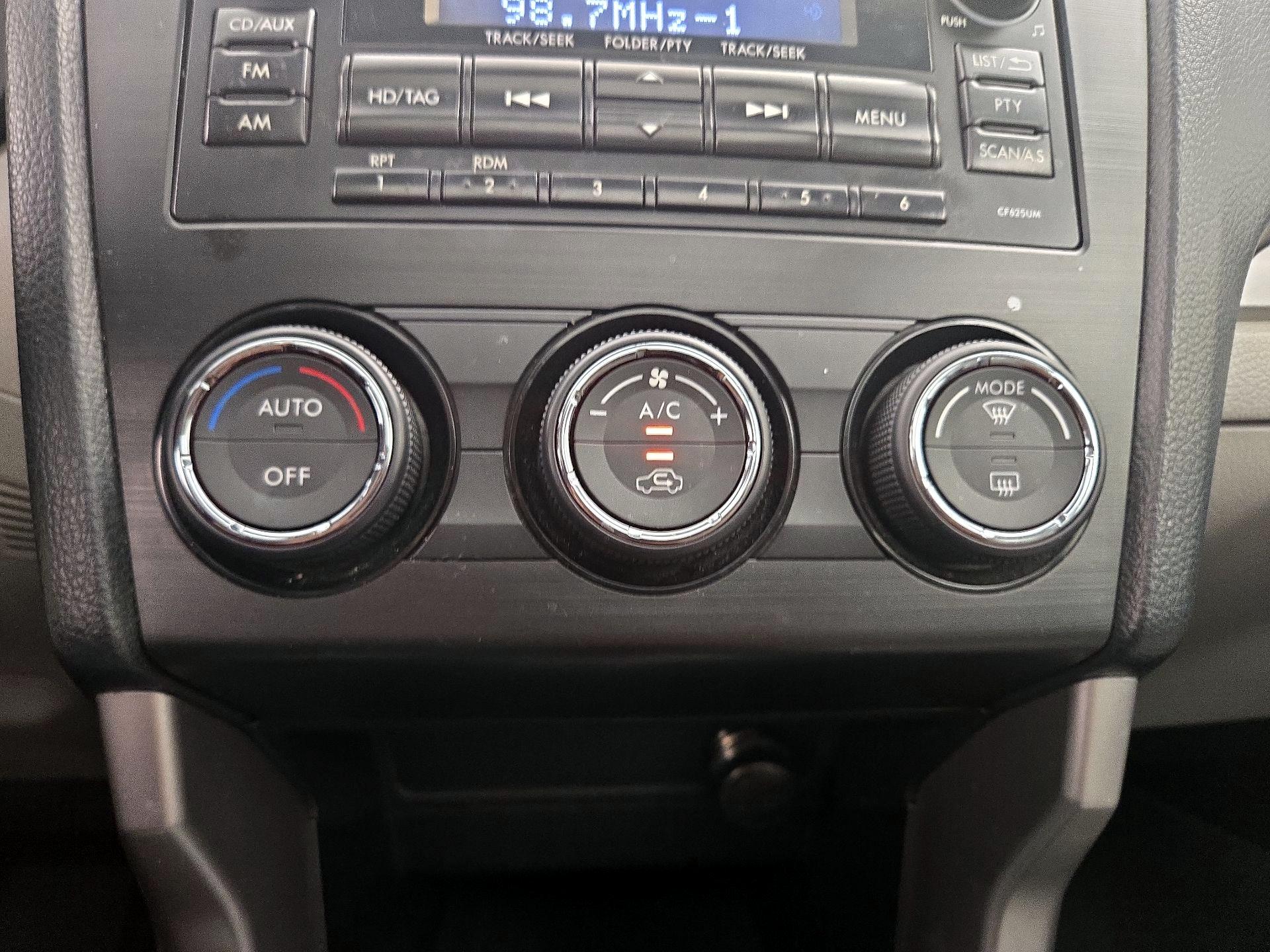 Thumbnail: 2015 Subaru Forester - 16