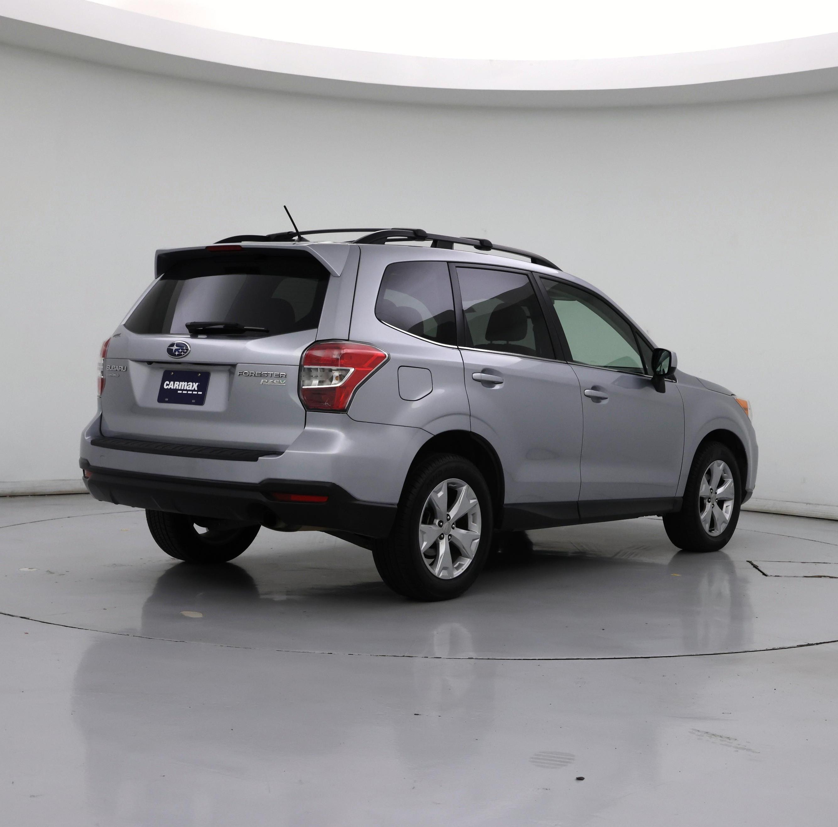 Thumbnail: 2015 Subaru Forester - 8