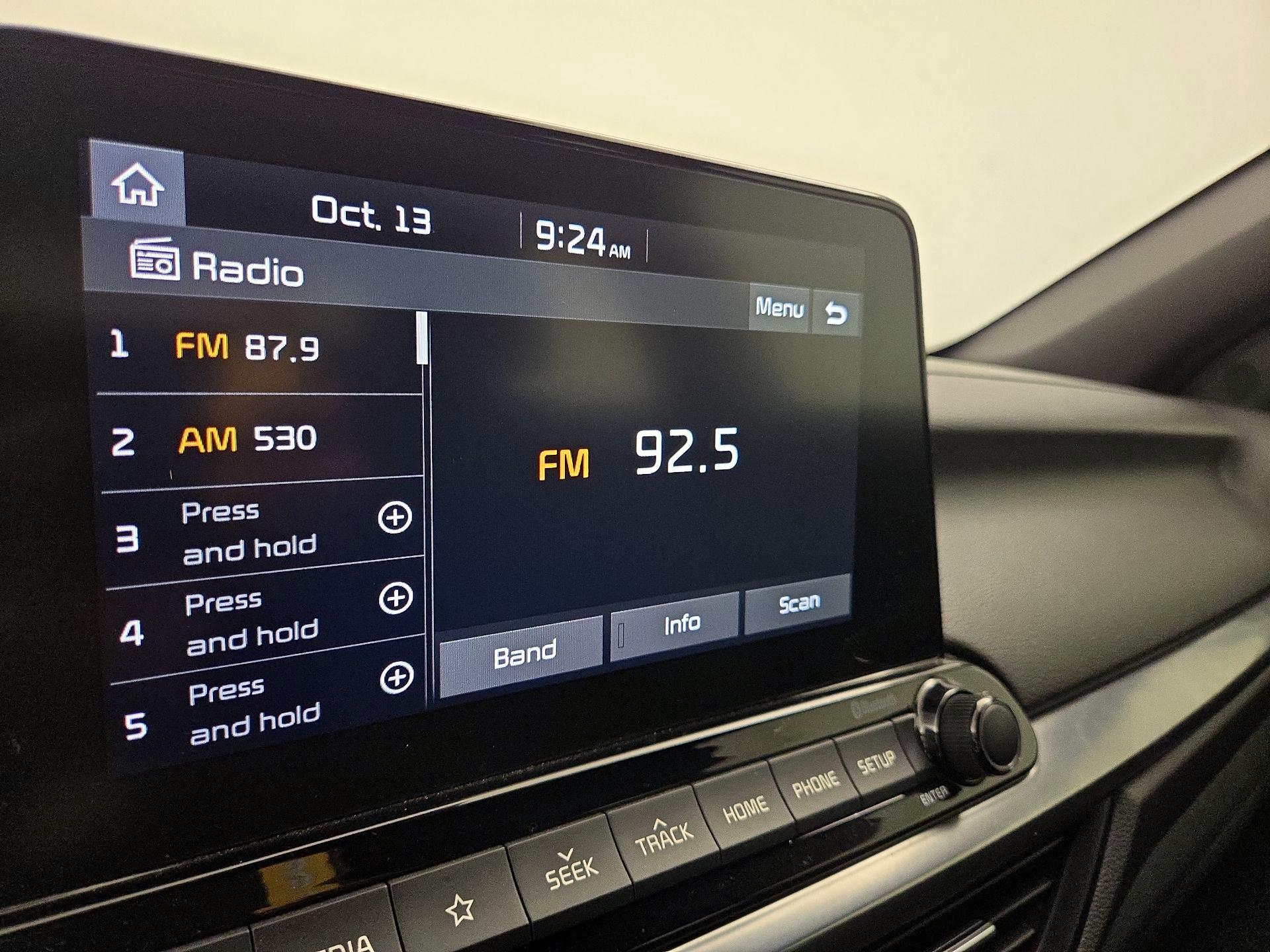 Thumbnail: 2021 Kia Forte - 15