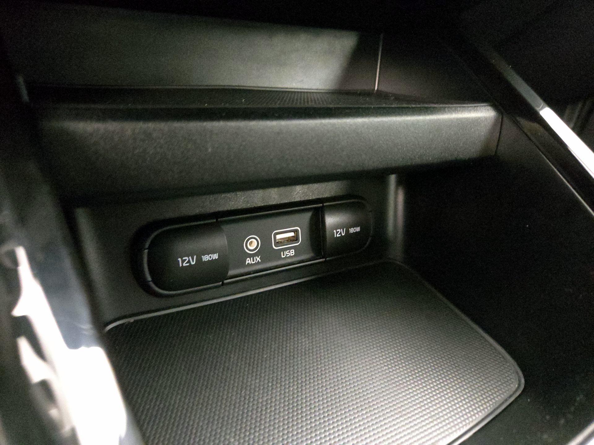 Thumbnail: 2021 Kia Forte - 18