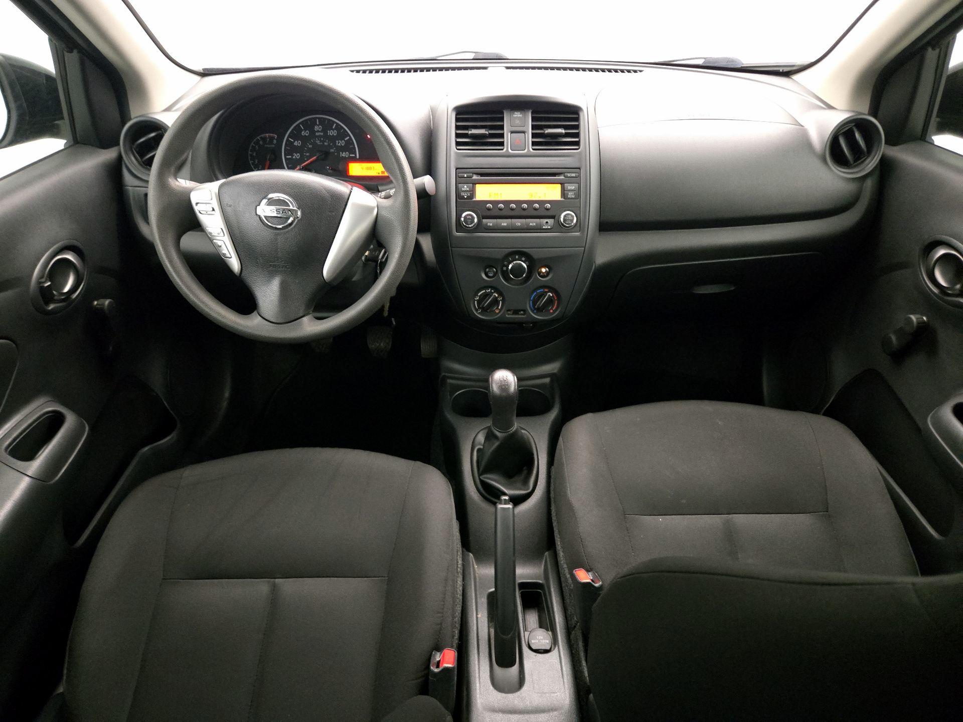 Thumbnail: 2016 Nissan Versa - 9