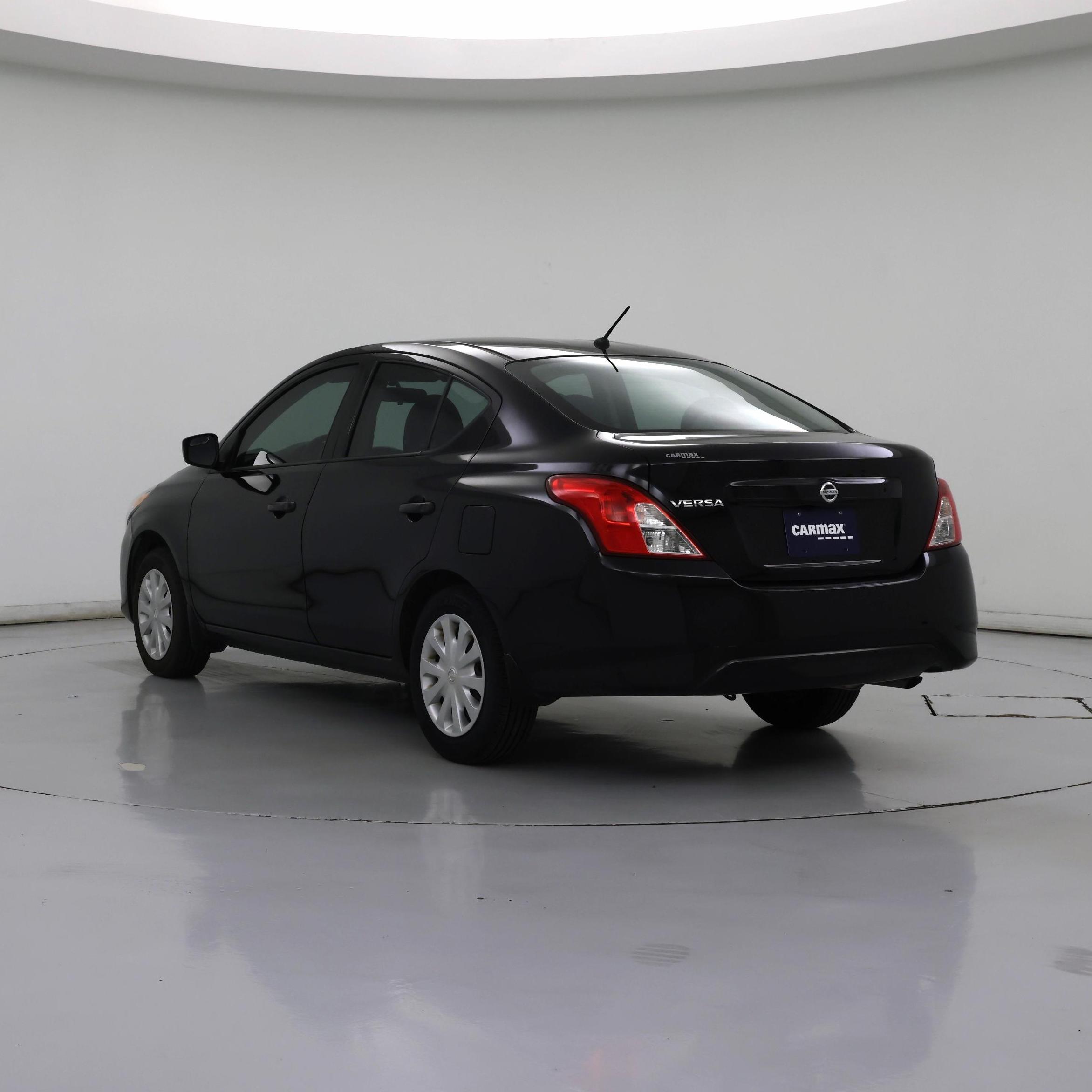 Thumbnail: 2016 Nissan Versa - 2