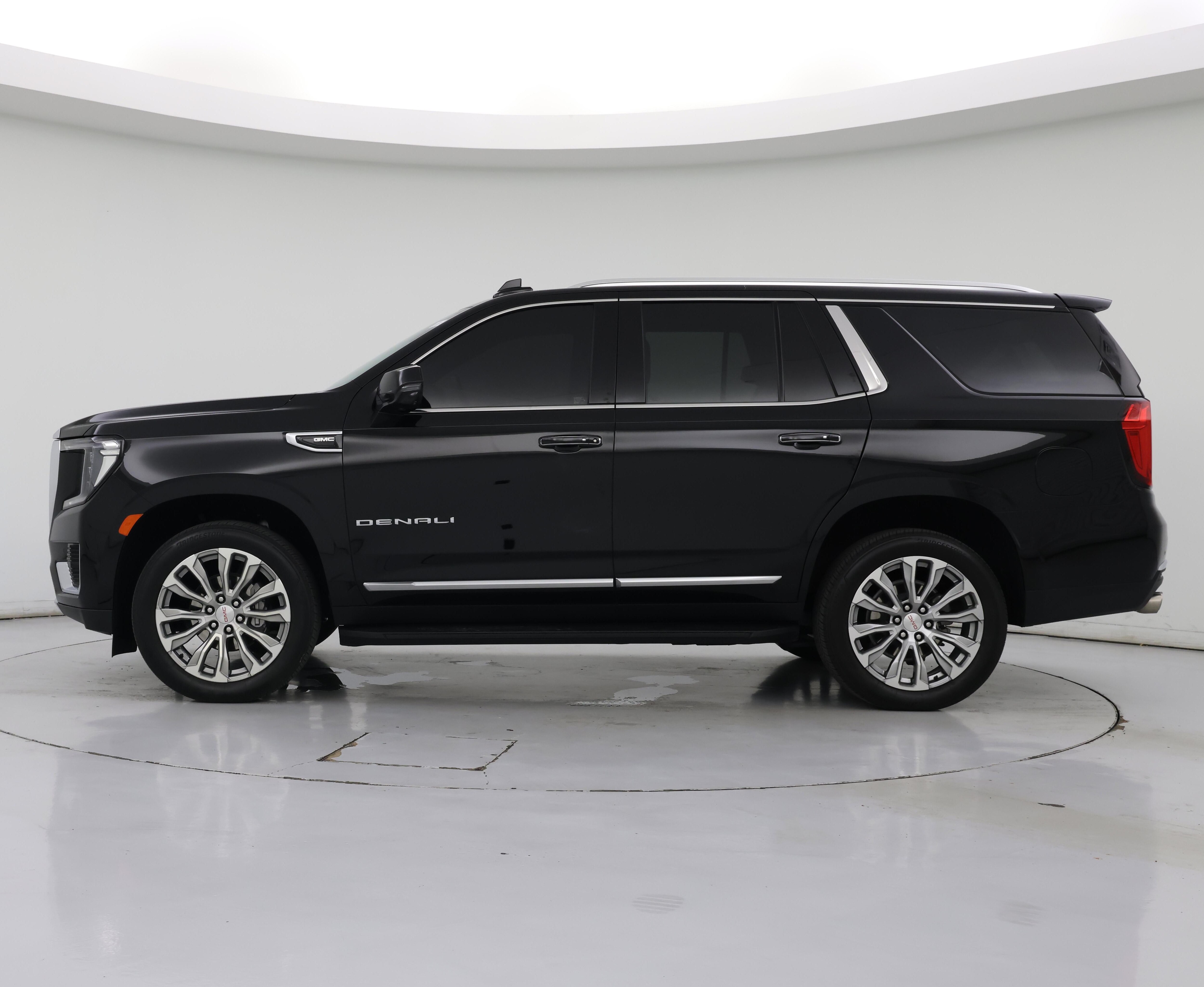 Thumbnail: 2023 GMC Yukon - 3
