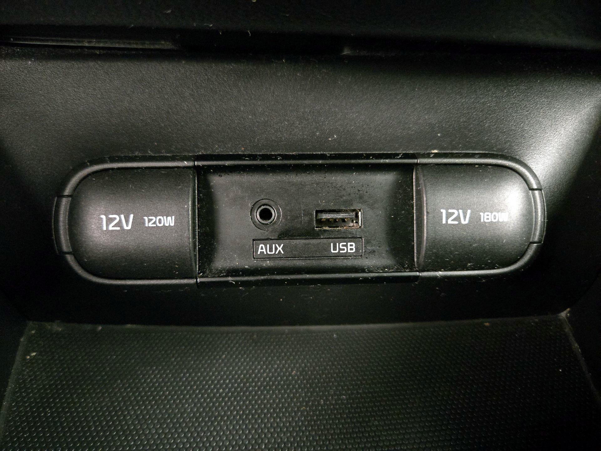 Thumbnail: 2015 Kia Soul - 17