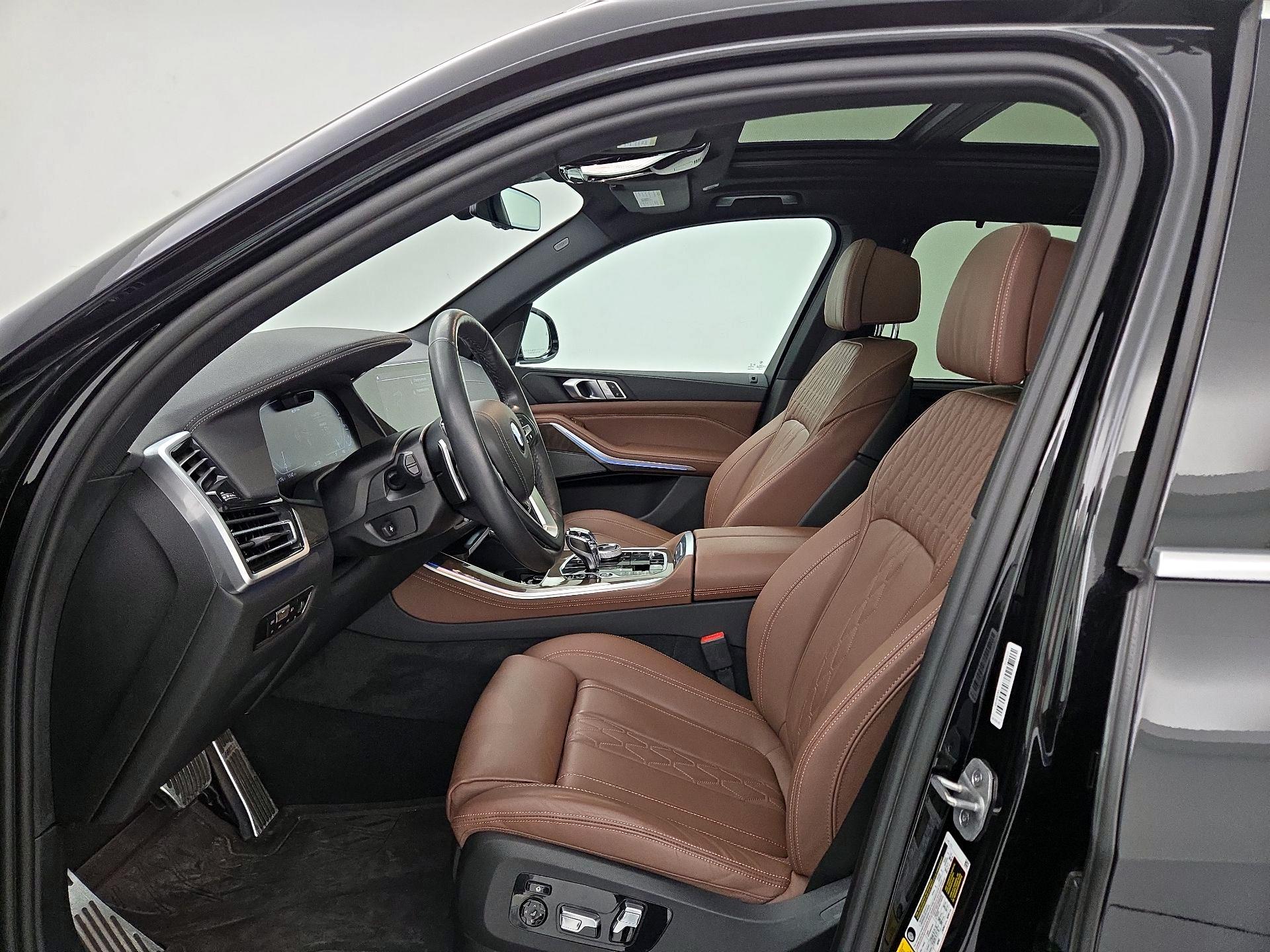 Thumbnail: 2023 BMW X5 - 11