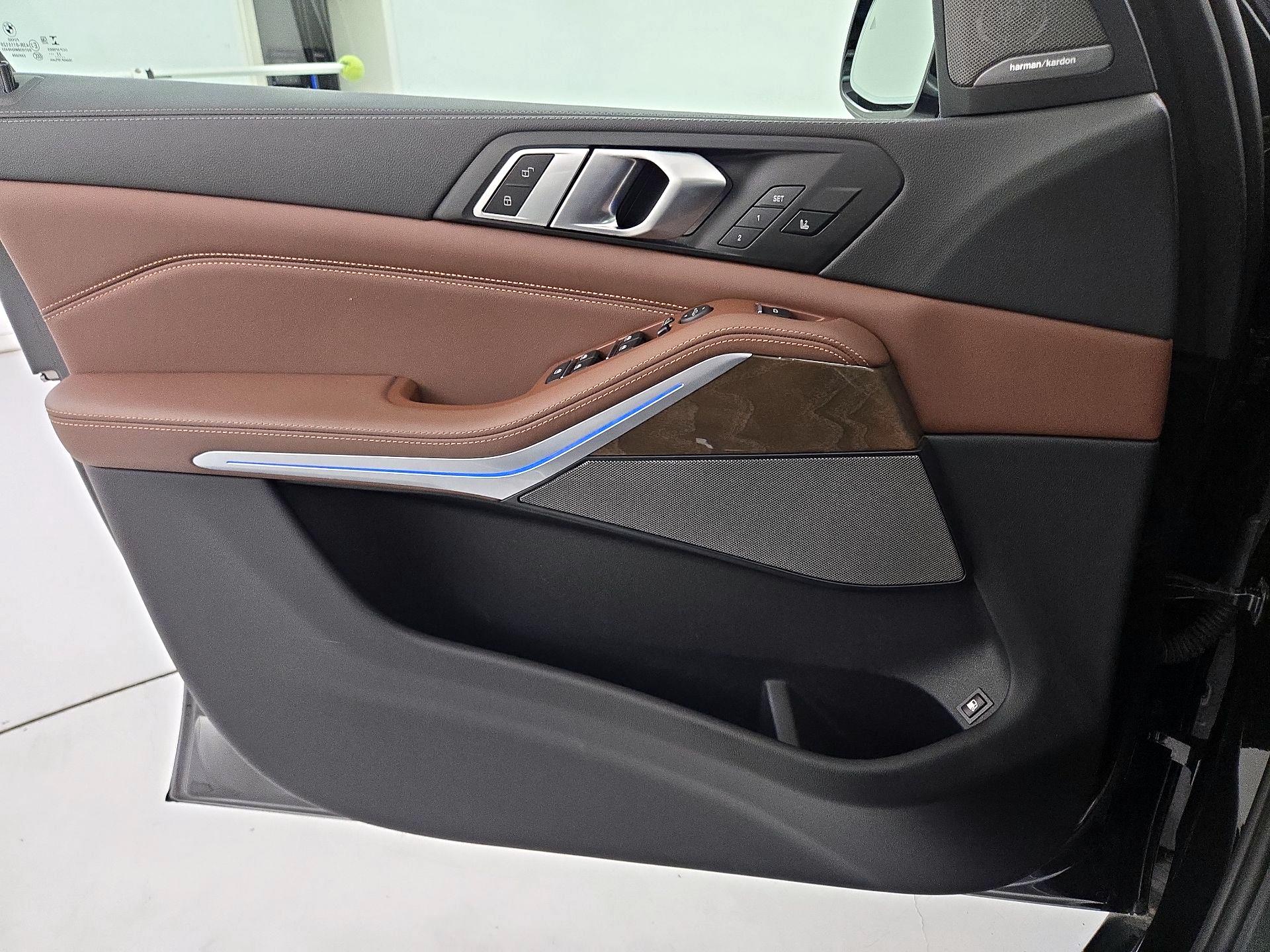 Thumbnail: 2023 BMW X5 - 12