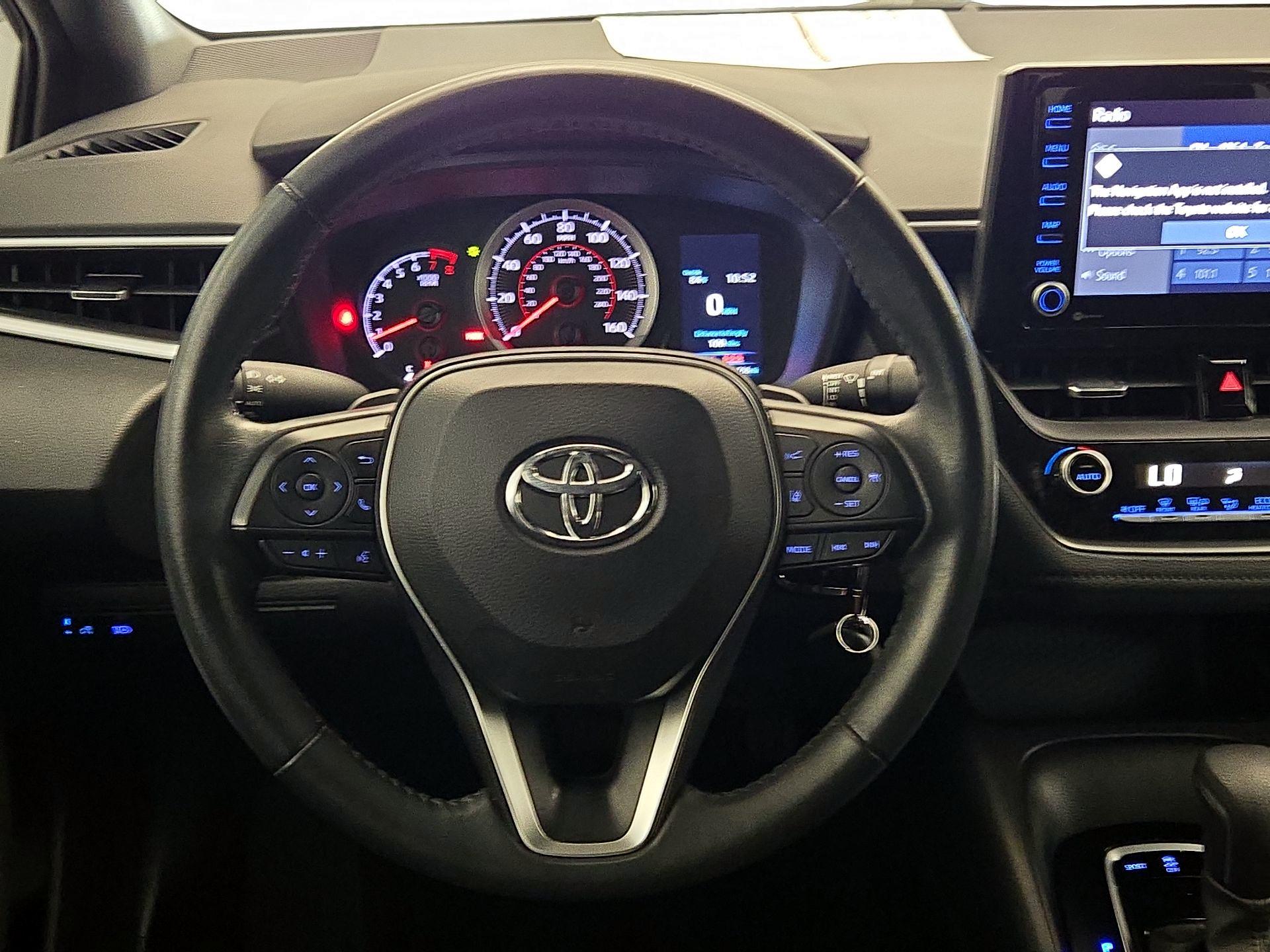 Thumbnail: 2022 Toyota Corolla - 10